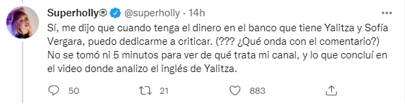 La youtuber contestó en Twitter al comentario que lanzó en su contra Galilea Montijo (Captura: @superholly/ Twitter)