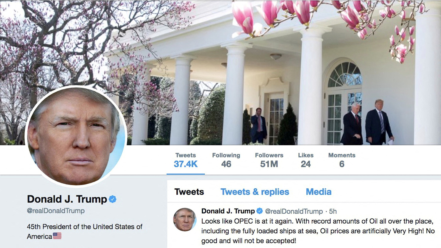 La cuenta de Twitter del ex presidente de Estados Unidos fue cerrada en el final de su gestión (@realDonaldTrump/Handout via REUTERS)