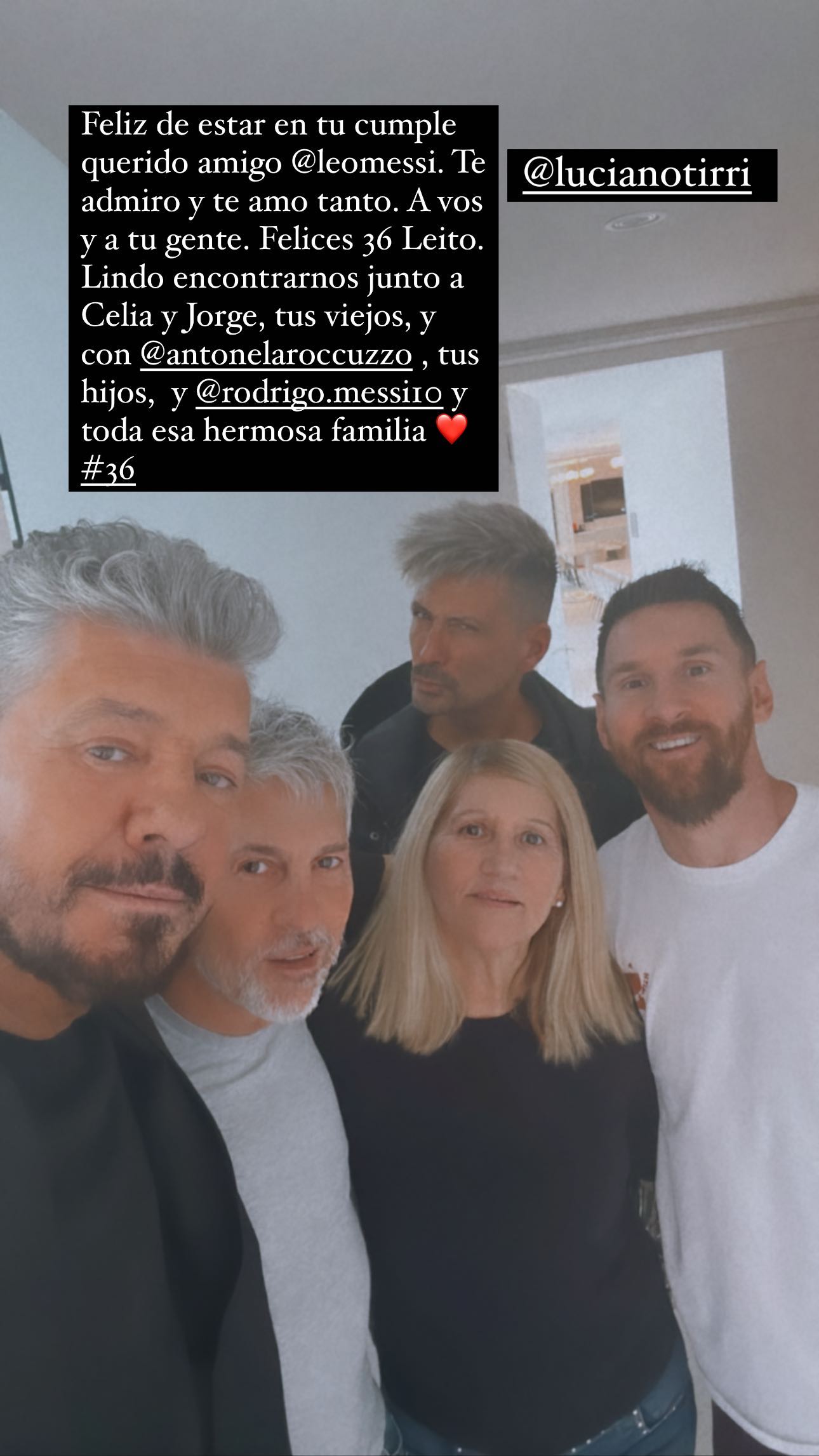 Tinelli con Lionel Messi, sus padres Celia y Jorge y Luciano El Tirri