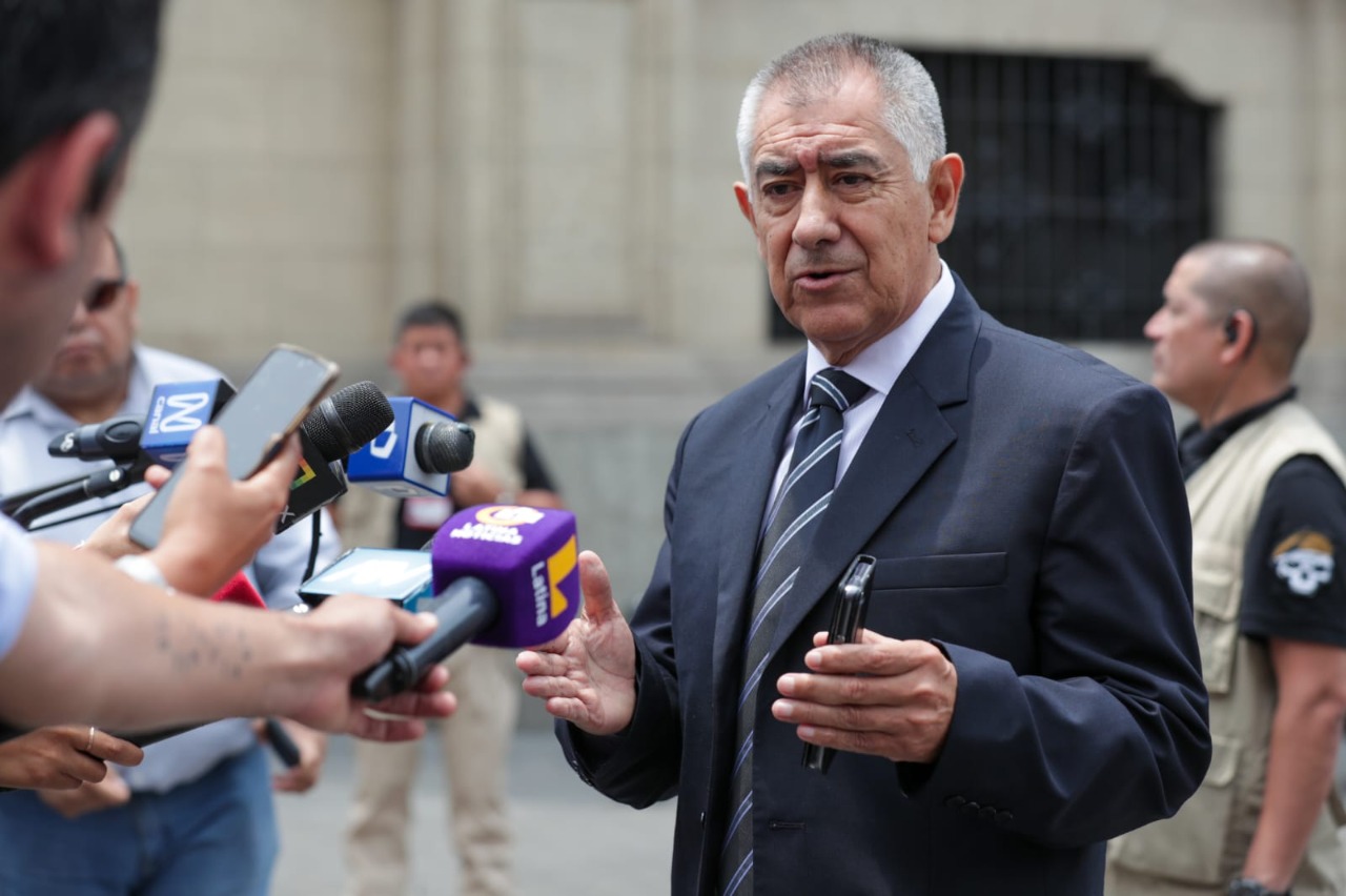 Víctor Rojas venía siendo cuestionado como ministro del Interior por el actuar de las fuerzas del orden en las protestas.