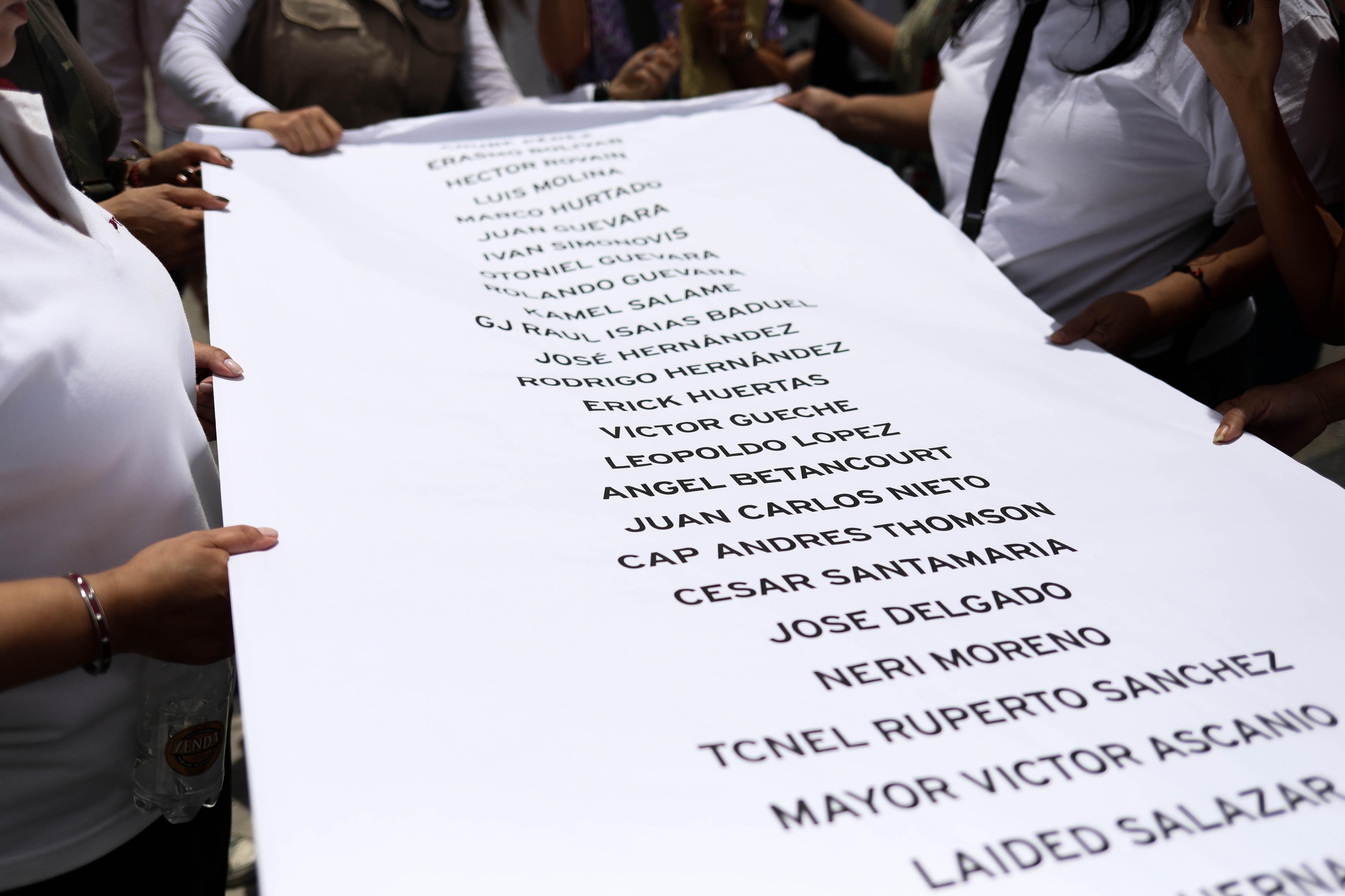 Registro de familiares de varios "presos políticos" en Venezuela al exigir su liberación, en Caracas (Venezuela). EFE/Cristian Hernández/Archivo
