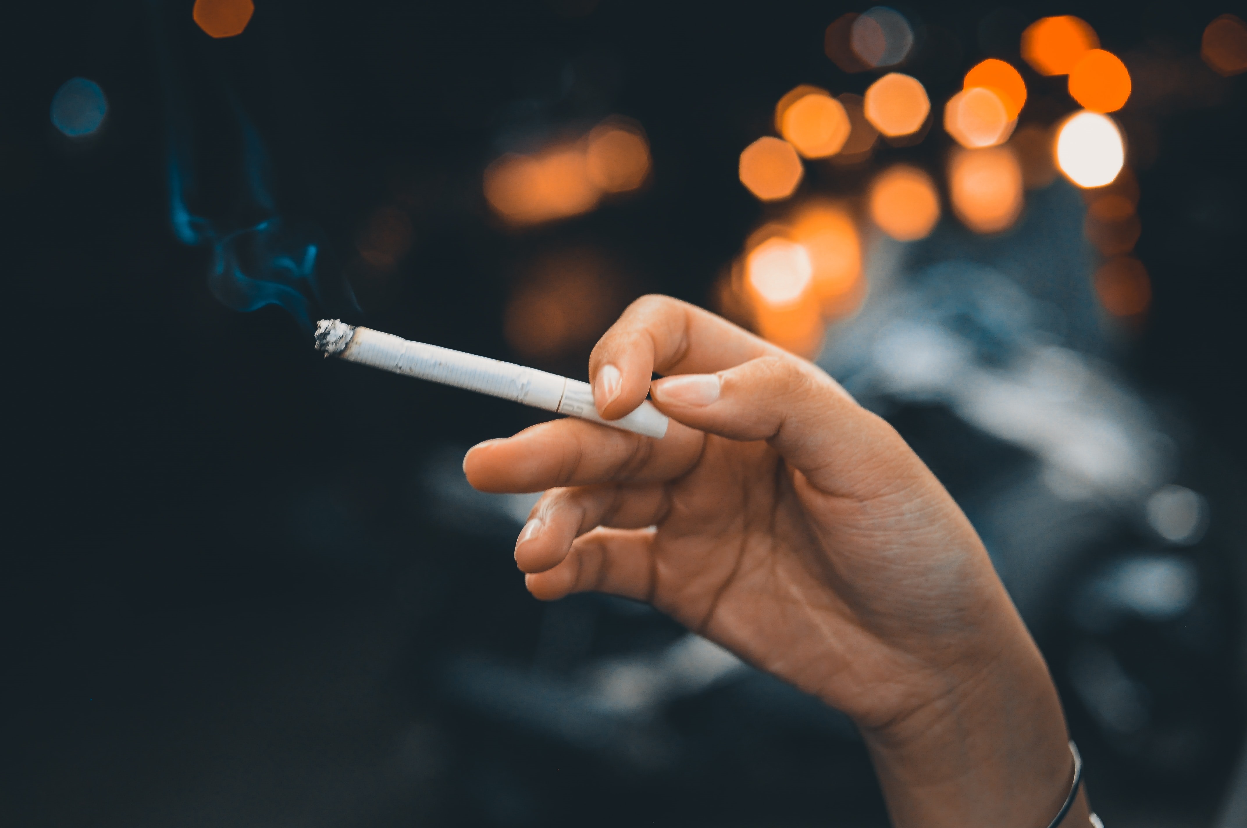 El consumo de tabaco está asociado con 1 de cada 5 muertes en los Estados Unidos (Europa Press)