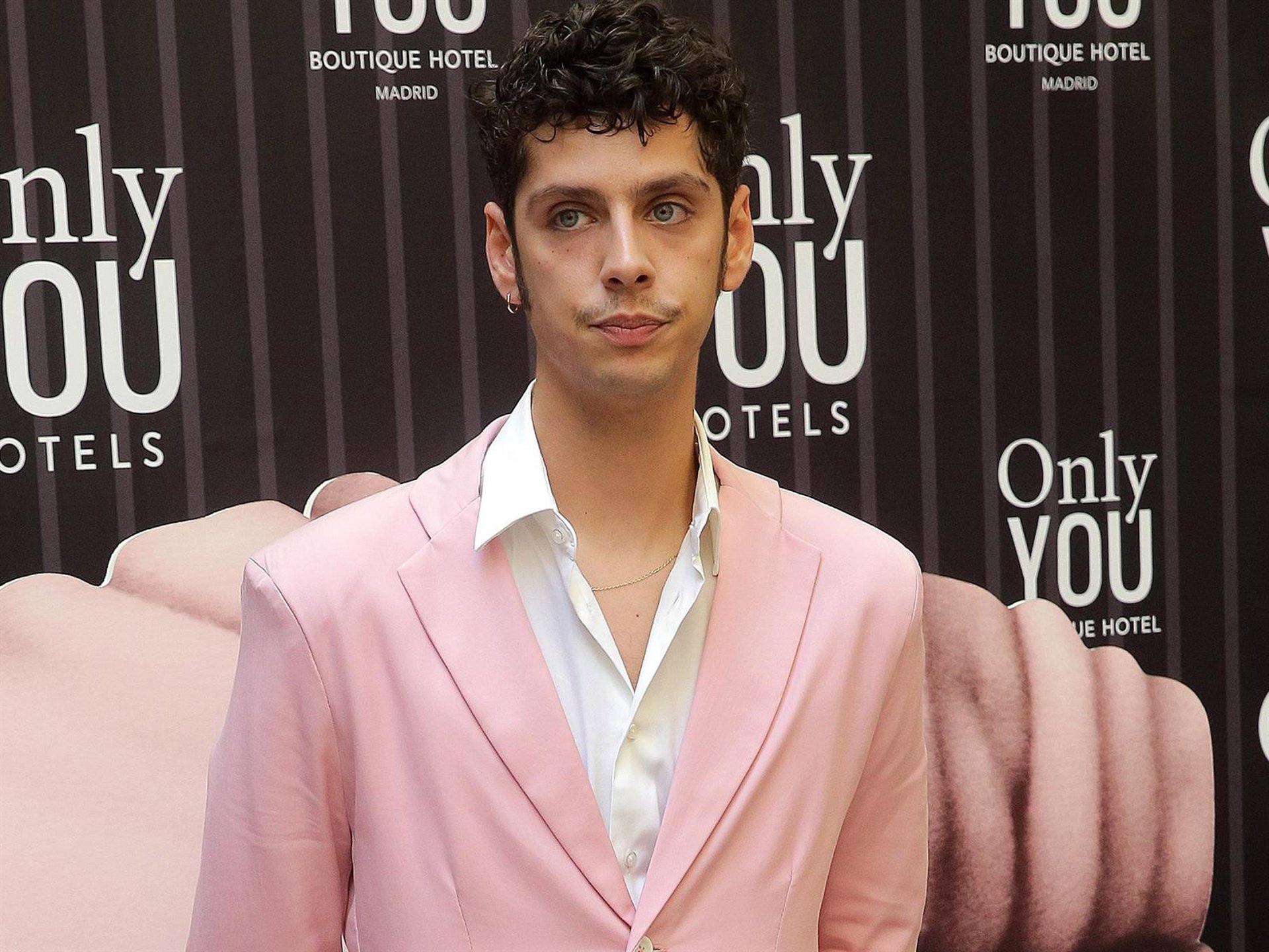 Eduardo Casanova anuncia que tiene VIH: "Pese al miedo y la incertidumbre, me siento profundamente feliz" - Infobae