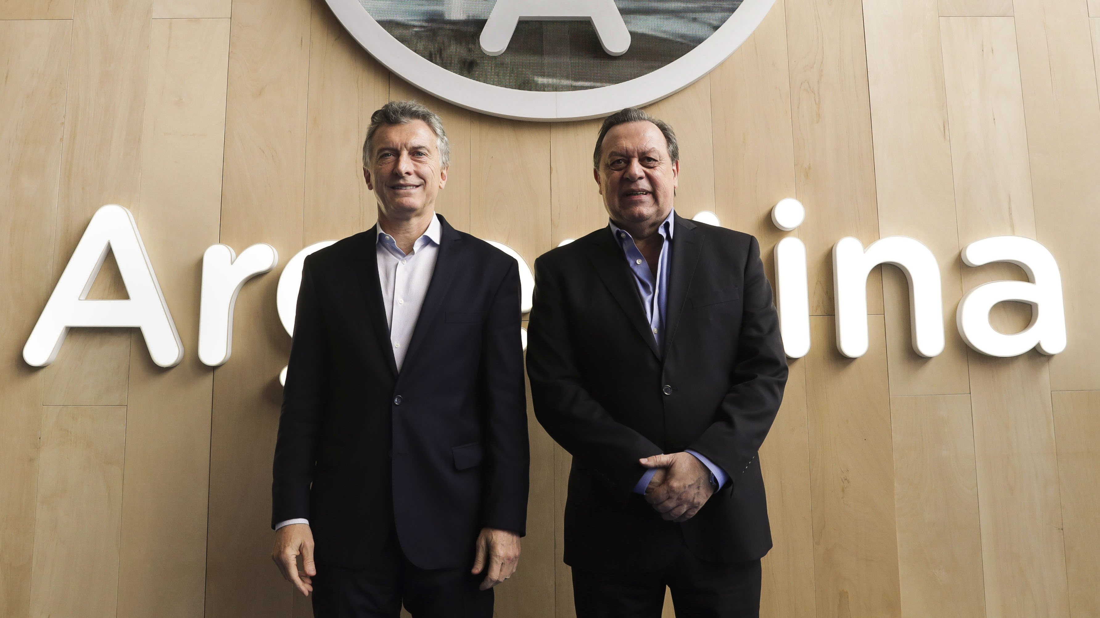 Mauricio Macri y Gustavo Santos