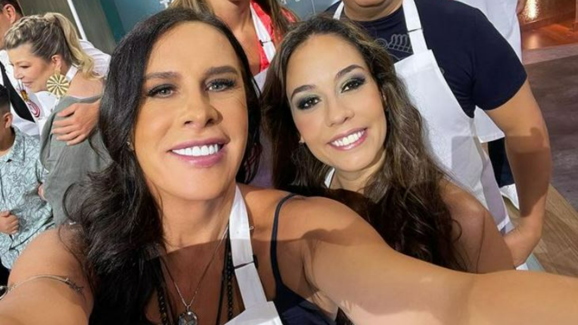 Karla Sofía Gascón con Infobae: “Quiero convertirme en la primera mujer trans que gana MasterChef”