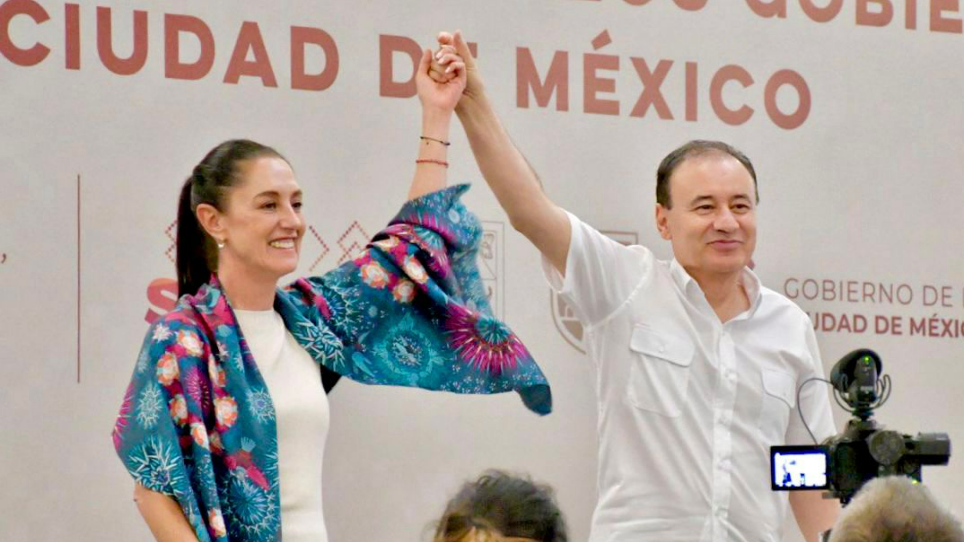 Alfonso Durazo respaldó a Claudia Sheinbaum rumbo a las elecciones del 2024 (Foto: Twitter/@AlfonsoDurazo)
