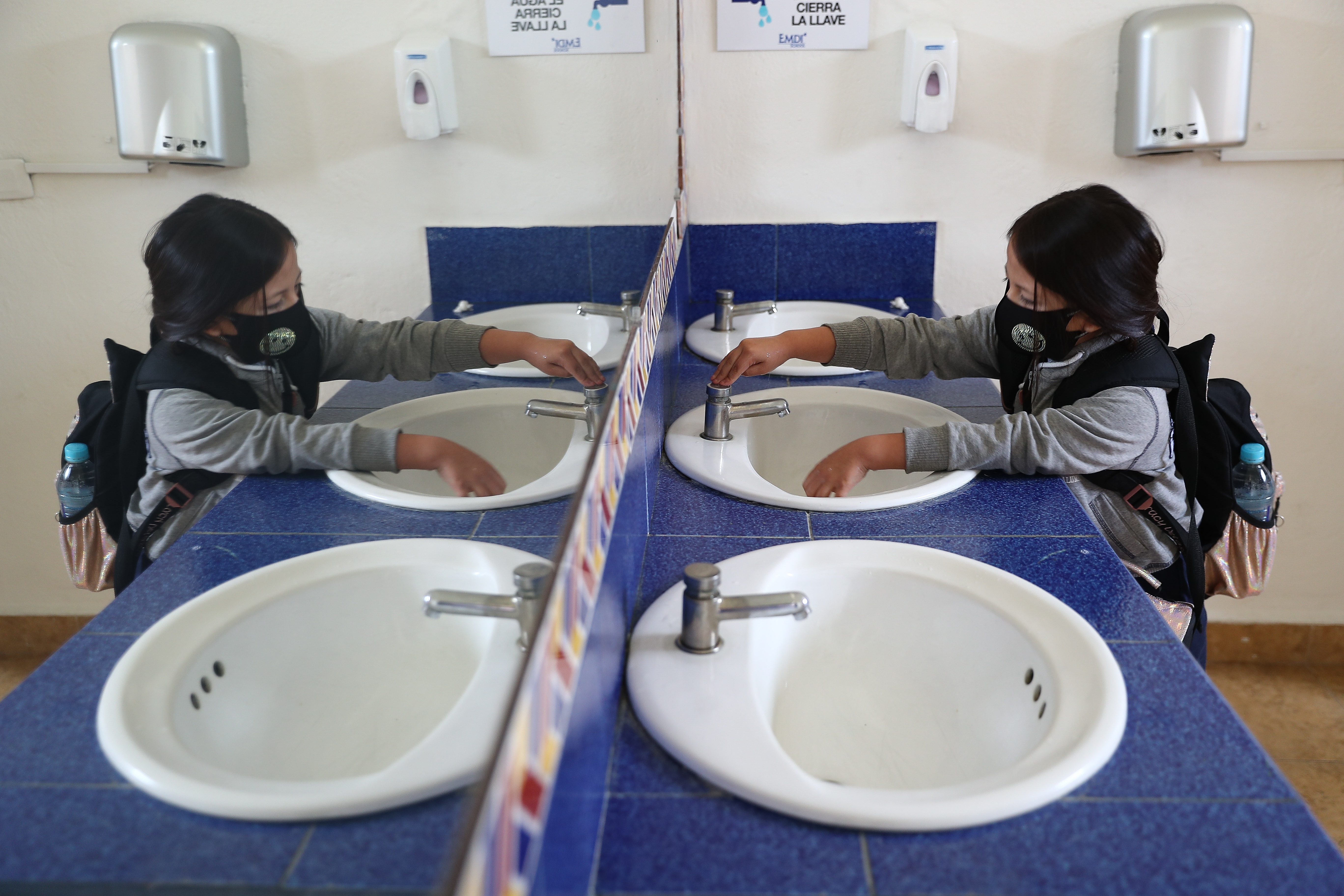 La higiene es fundamental para evitar un caso de escarlatina (EFE/José Jácome)
