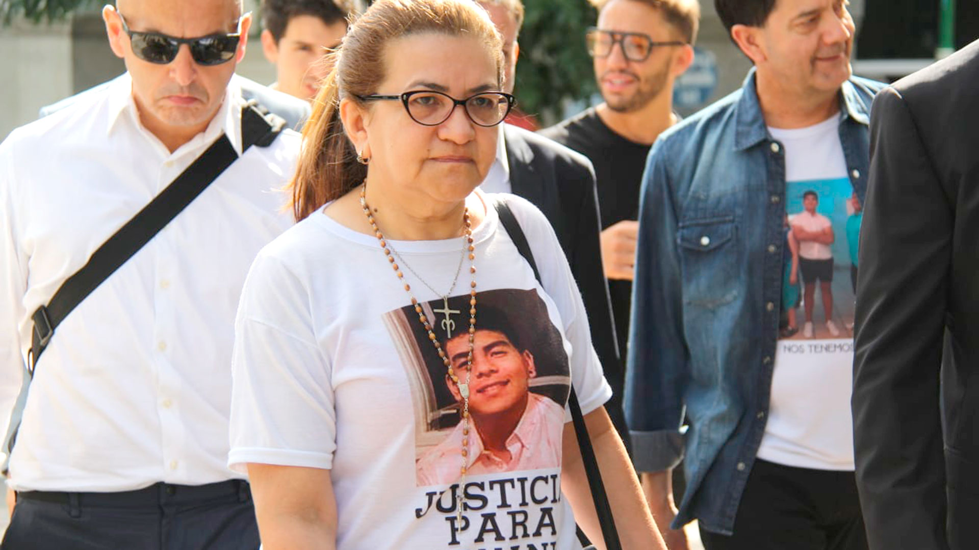 Graciela Sosa, la madre de Fernando, en una postal del juicio en Dolores (Ezequiel Acuña)