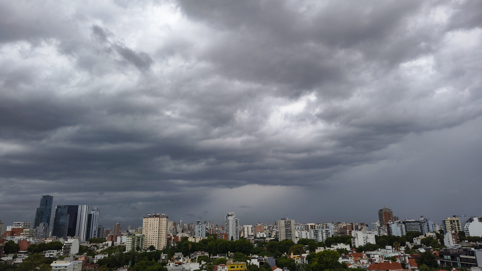 Vuelve el mal tiempo y hay alerta naranja por tormentas fuertes en el AMBA para este mi&eacute;rcoles