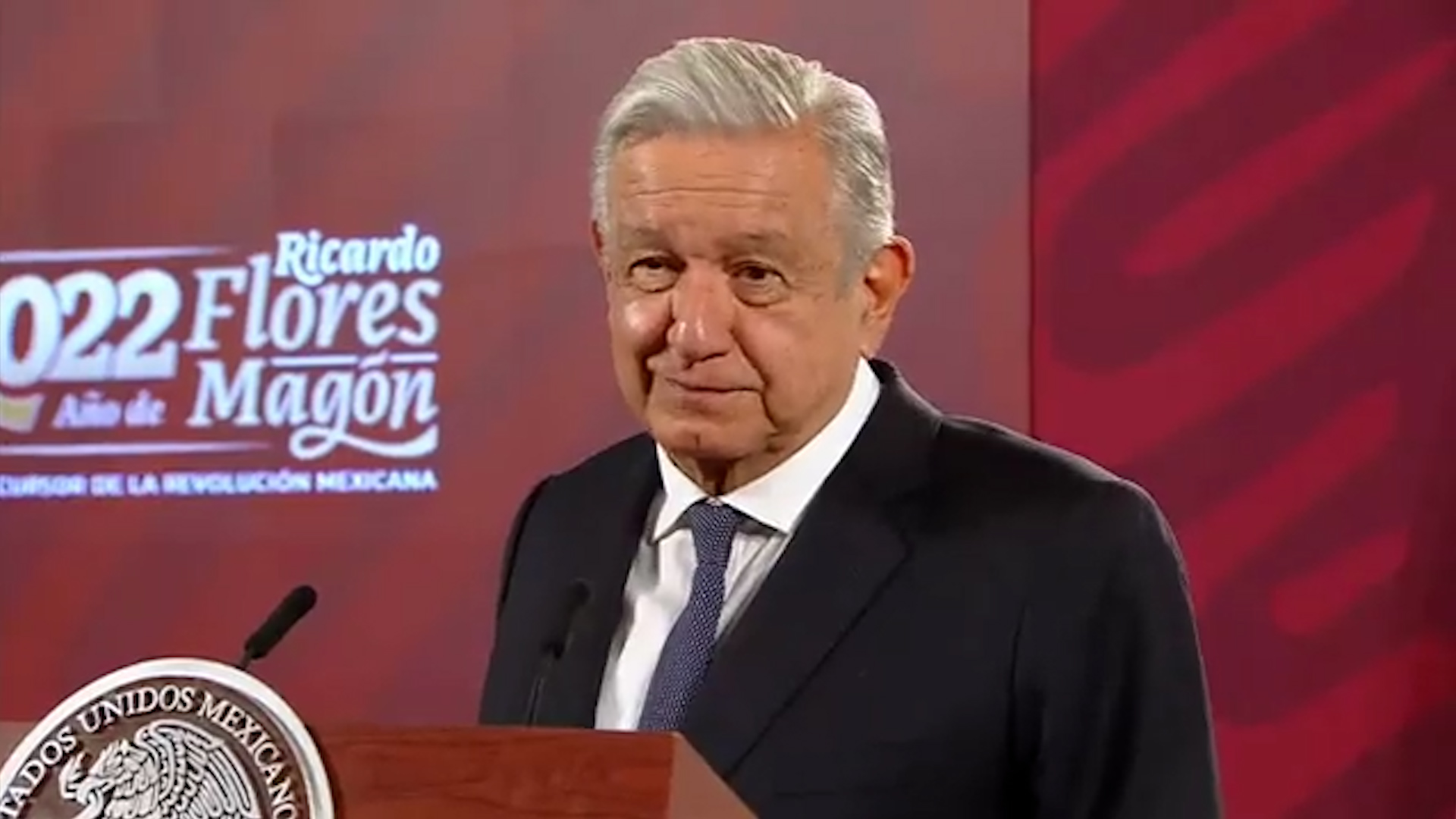 El presidente Andrés Manuel López Obrador criticó que el académico sea el único orador en la marcha de defensa al INE (Foto: Especial) 