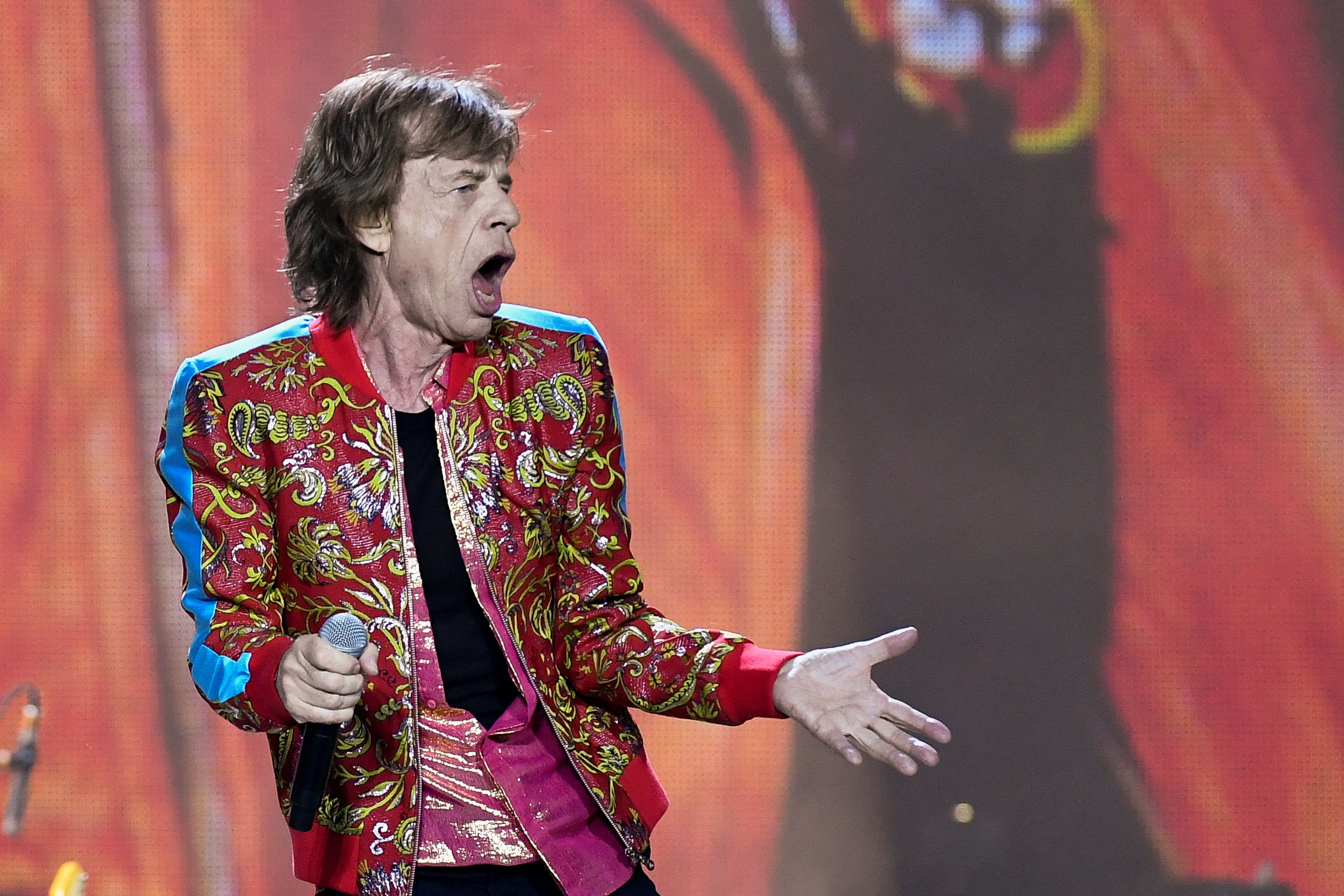 Mick Jagger de The Rolling Stones se presenta como parte de su gira "Stones Sixty Europe 2022", en Ámsterdam, Países Bajos, julio 7, 2022. REUTERS/Piroschka Van de Wouw