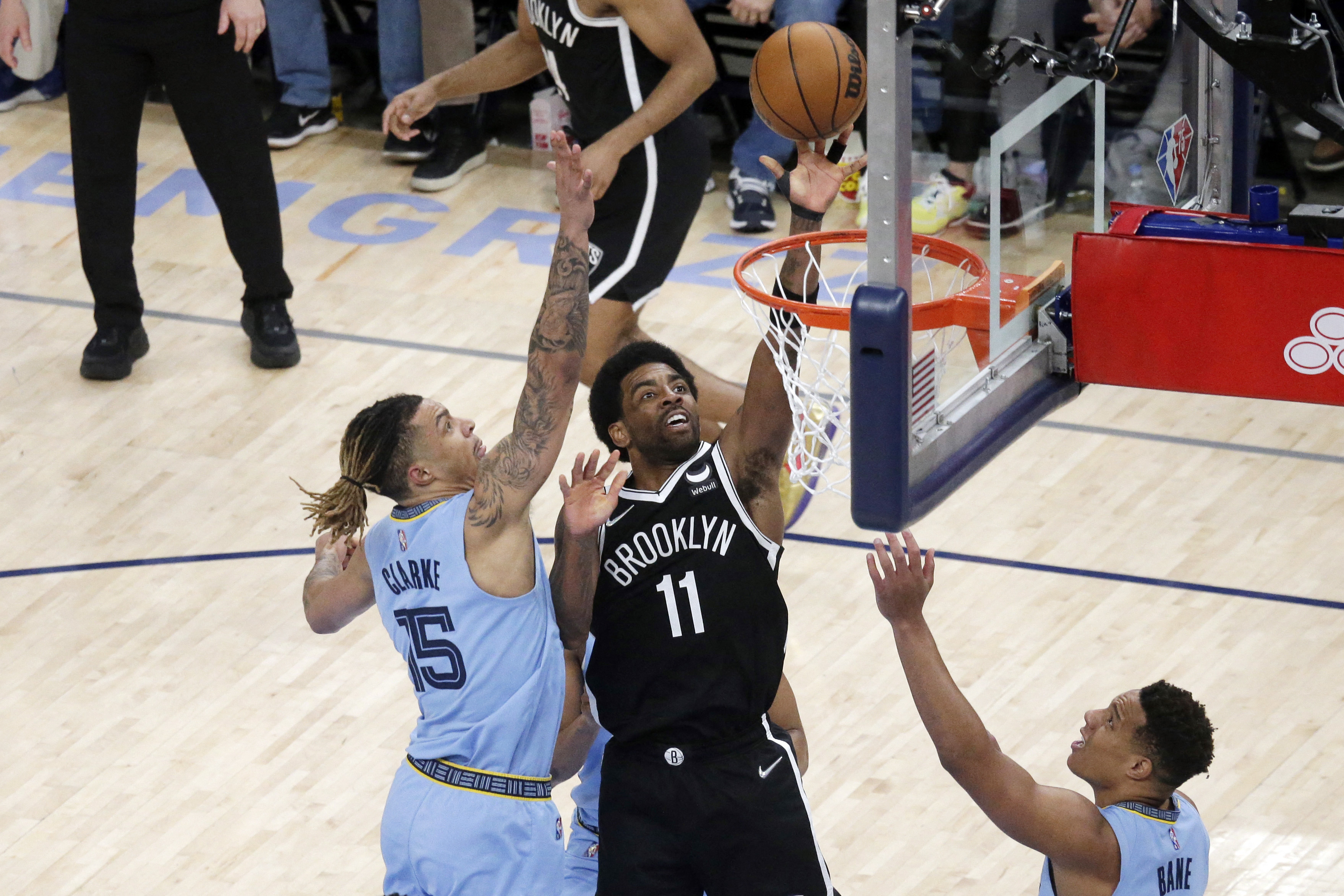 Kyrie Irving jugando para los Brooklyn Nets