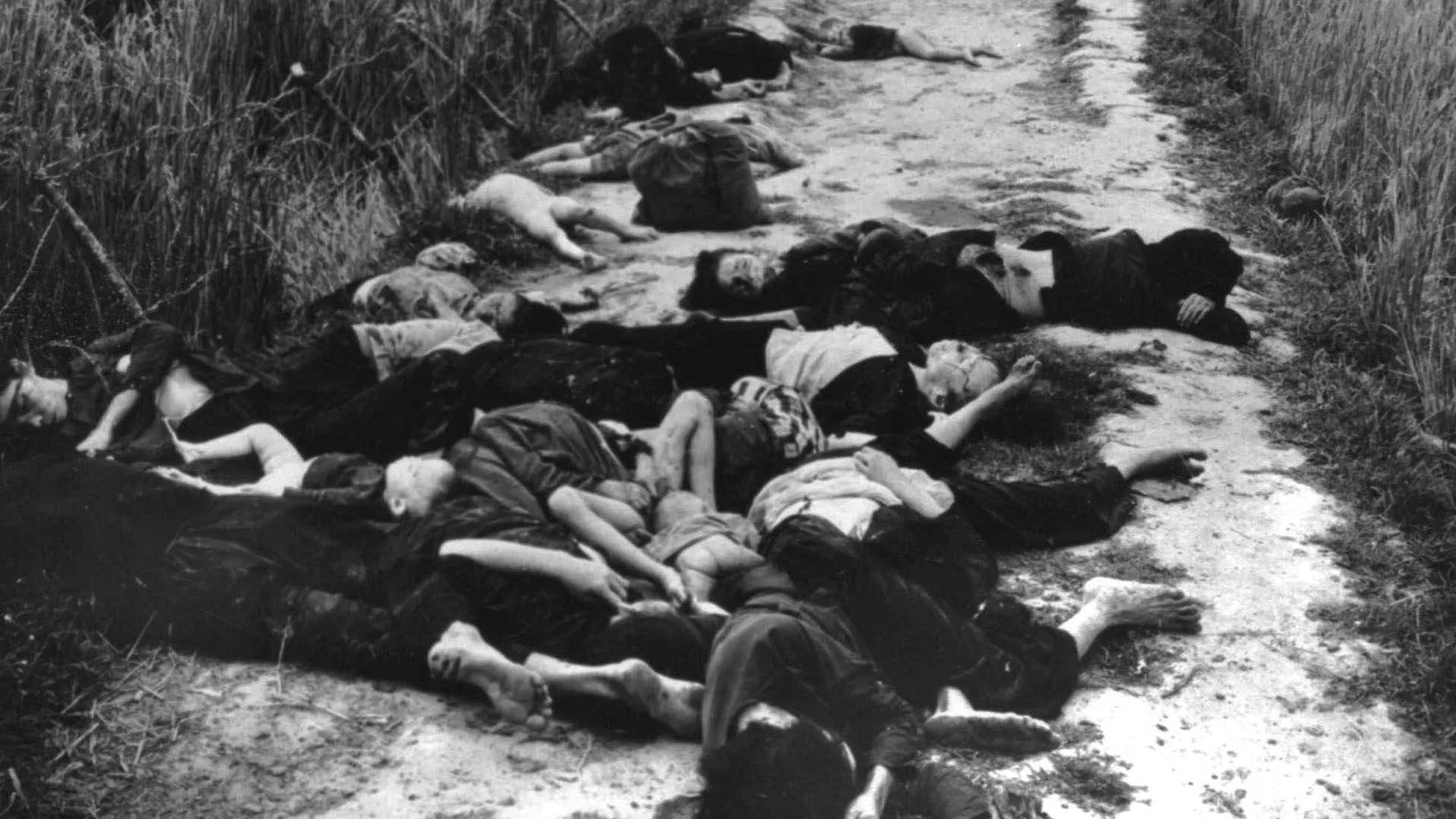 La matanza de la aldea My Lai se concertó el 16 de marzo de 1968. Las tropas estadounidenses arrasaron con civiles desarmados e infraestructura: se estima que murieron asesinadas más de 500 personas