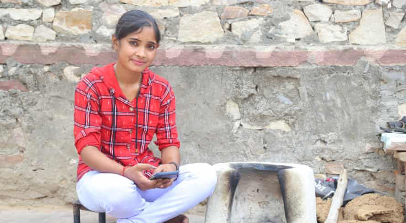 En 2020 Priyanka Bairwa se negó a casarse y comenzó un movimiento que ya sumó a 1500 jóvenes de su comunidad. (Imagen: gentileza Rajasthan Rising)
