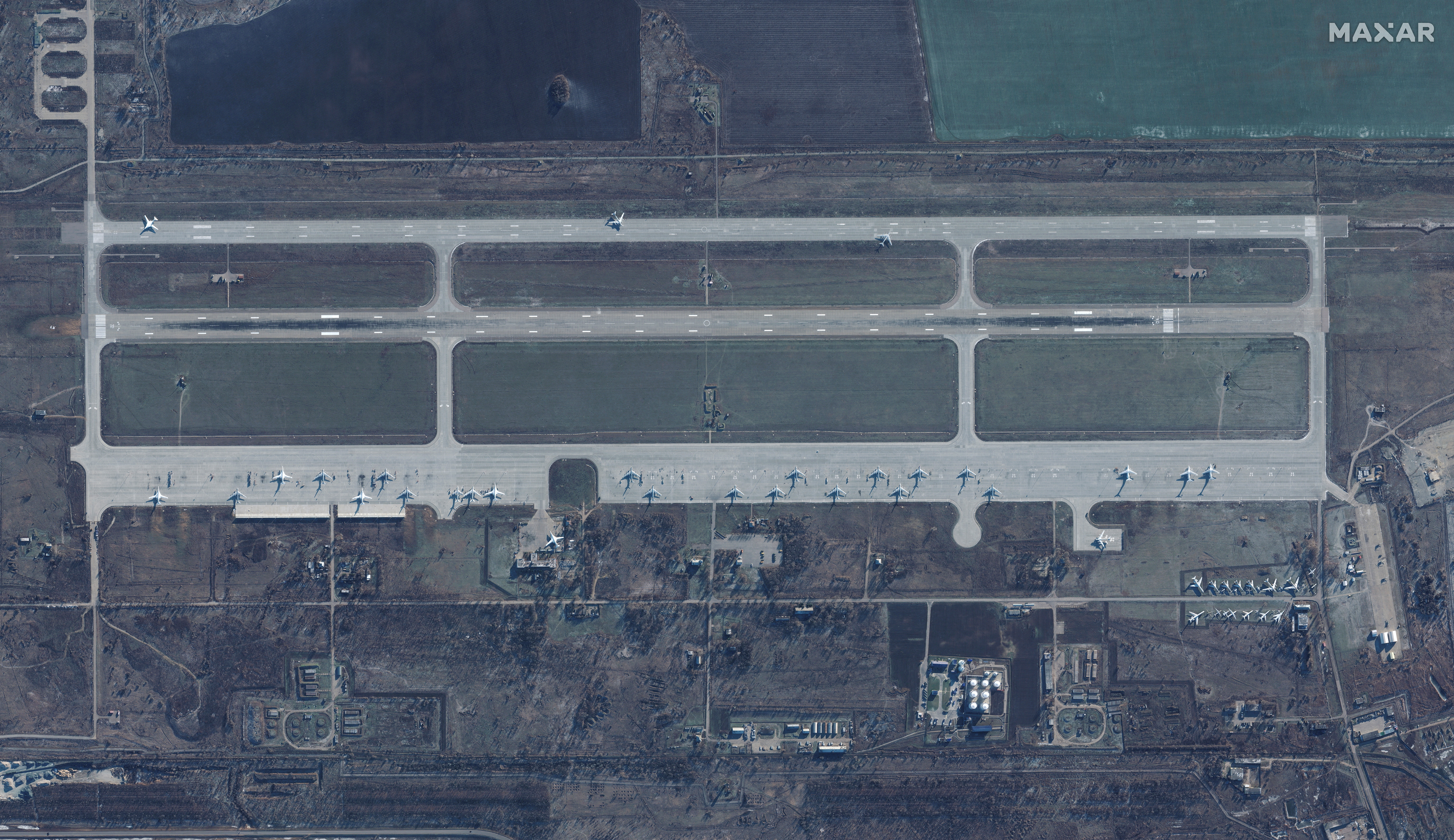 Visa aérea de la base de Engels, en Saratov, horas antes del ataque con drones (Maxar Technologies/Handout via REUTERS)