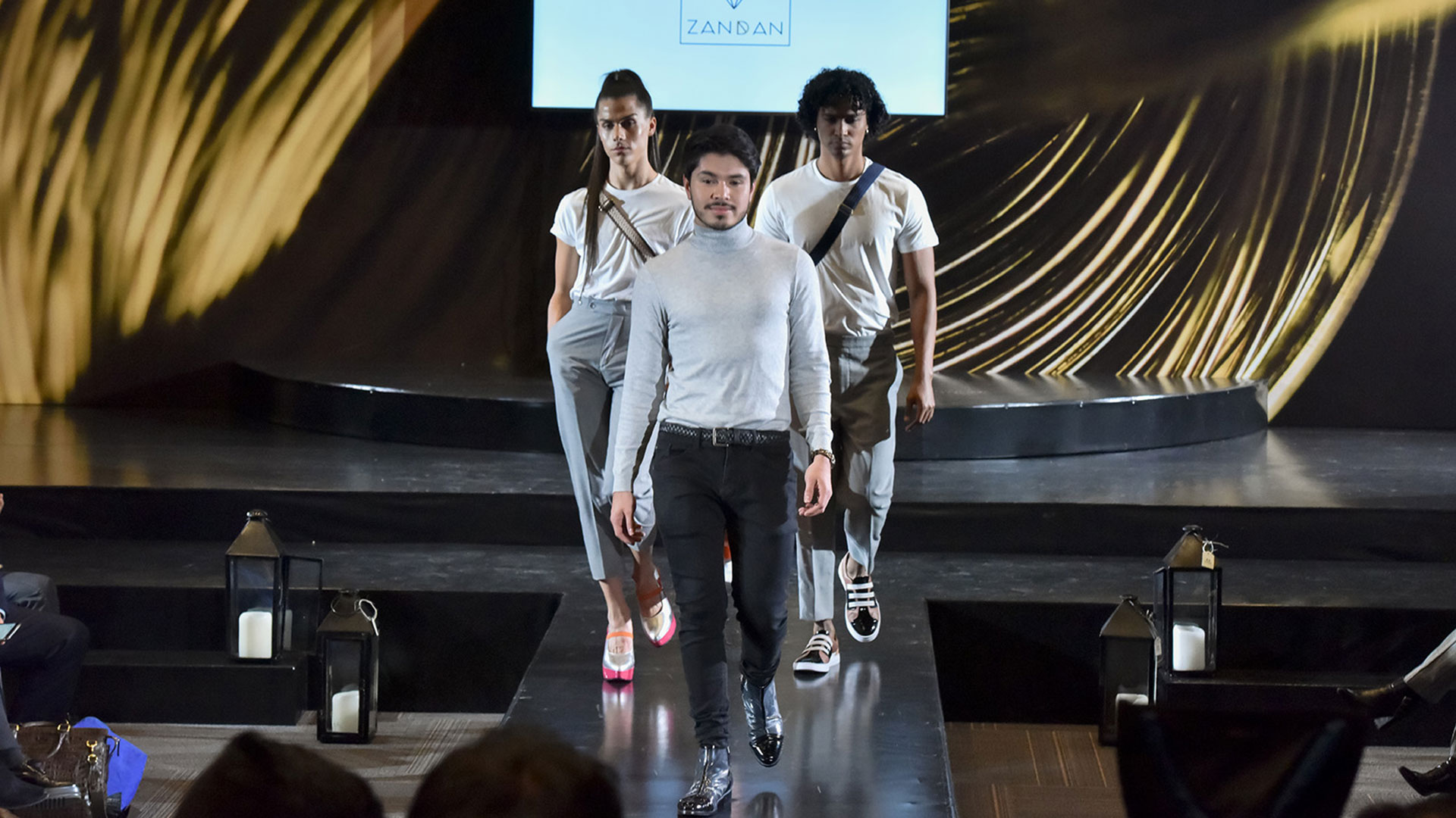 Daniel Uyazán ha llevado sus diseños diversos a varios showcases de moda en Bogotá.