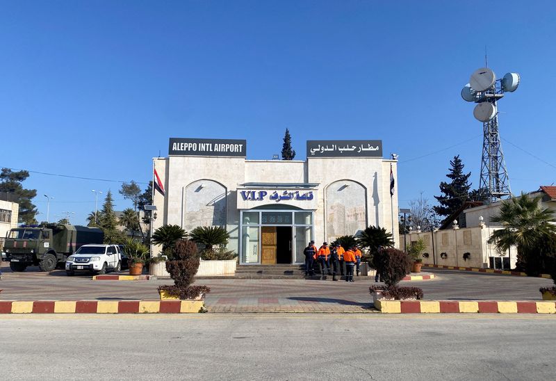 FOTO DE ARCHIVO: Vista del exterior del aeropuerto de Alepo, Siria, el 14 de febrero de 2023. REUTERS/Firas Makdesi