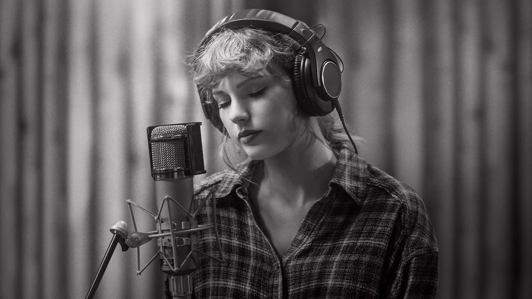 En varias ocasiones, Taylor ha dicho que su música está inspirada en los filmes que ha visto (Disney+)