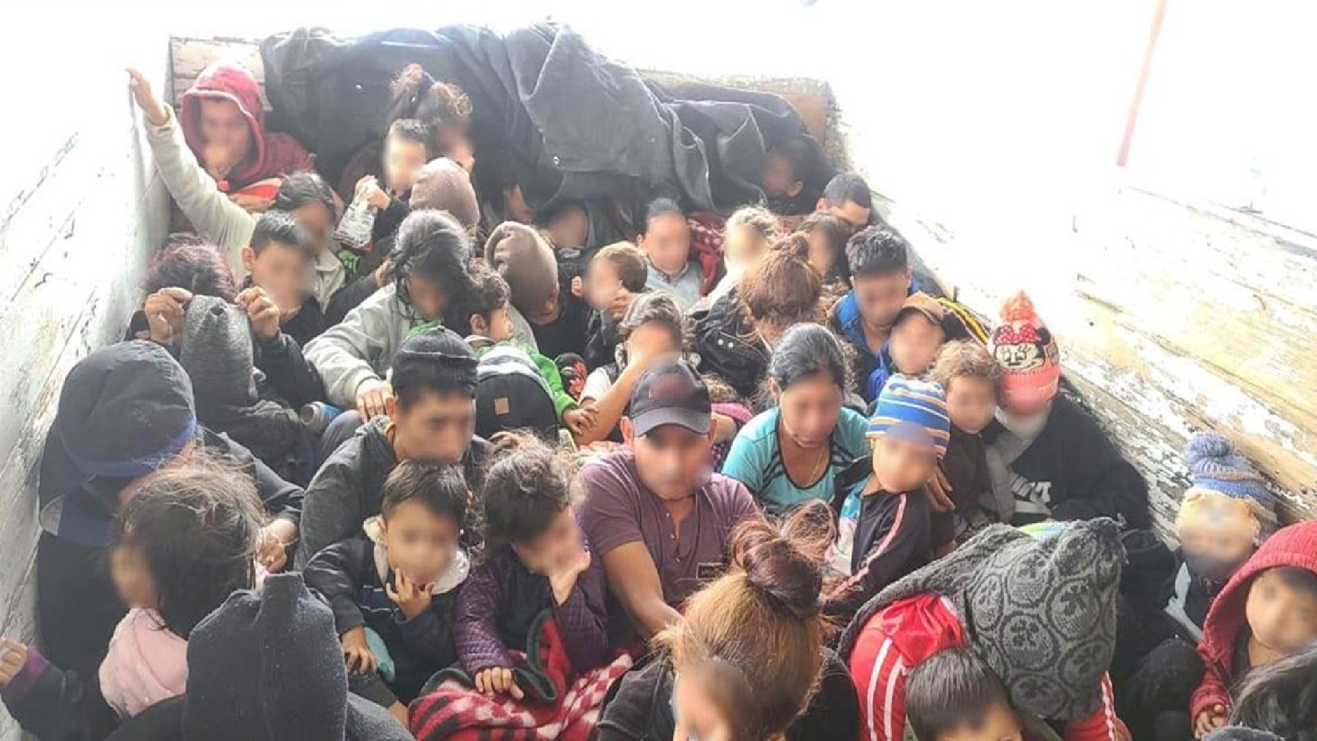 Guardia Nacional localizó a 61 migrantes centroamericanos en condiciones de hacinamiento en Nuevo León