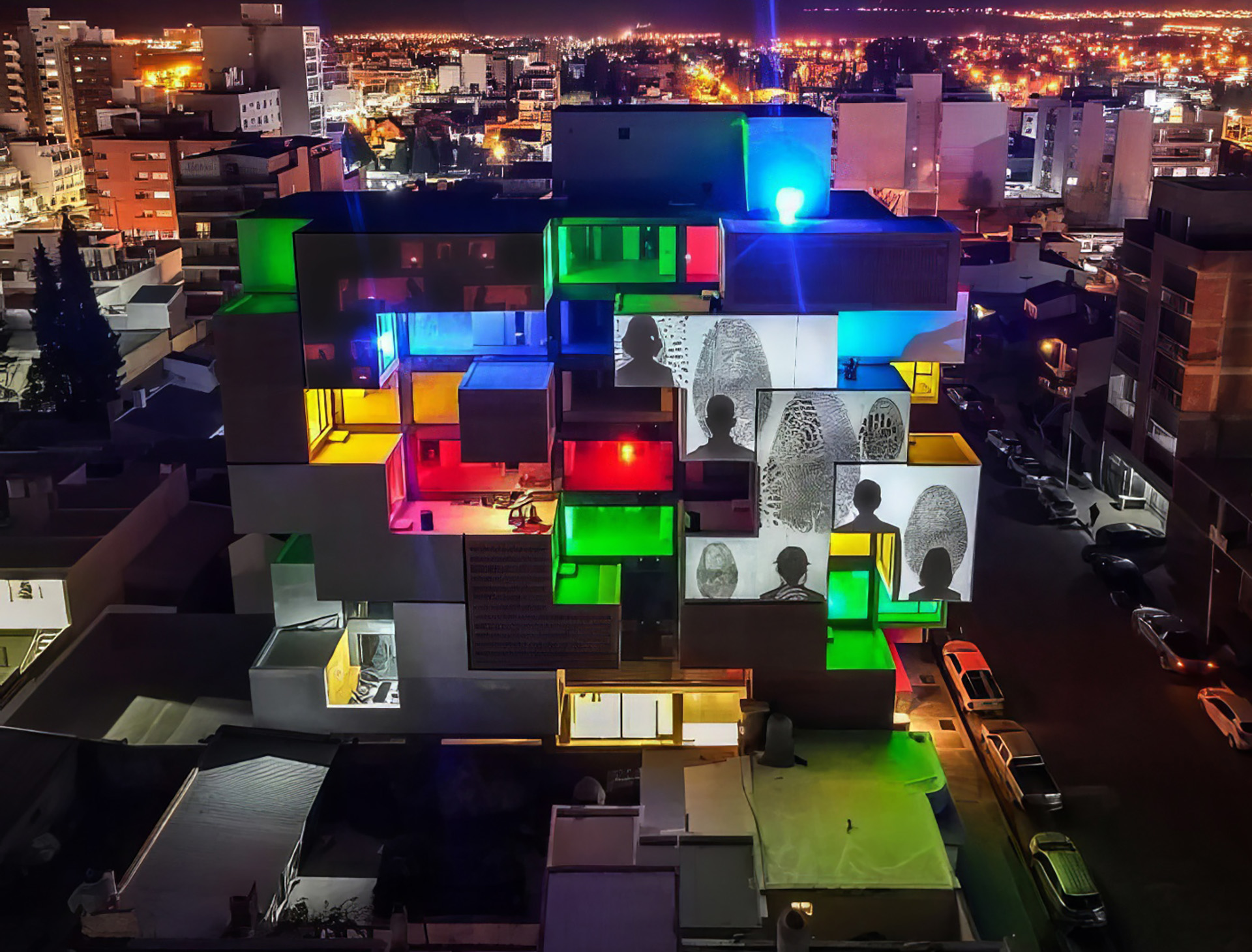 El arquitecto que construye edificios como si fueran juegos de encastre: las obras inspiradas en el Rubik, el Tetris y el Jenga