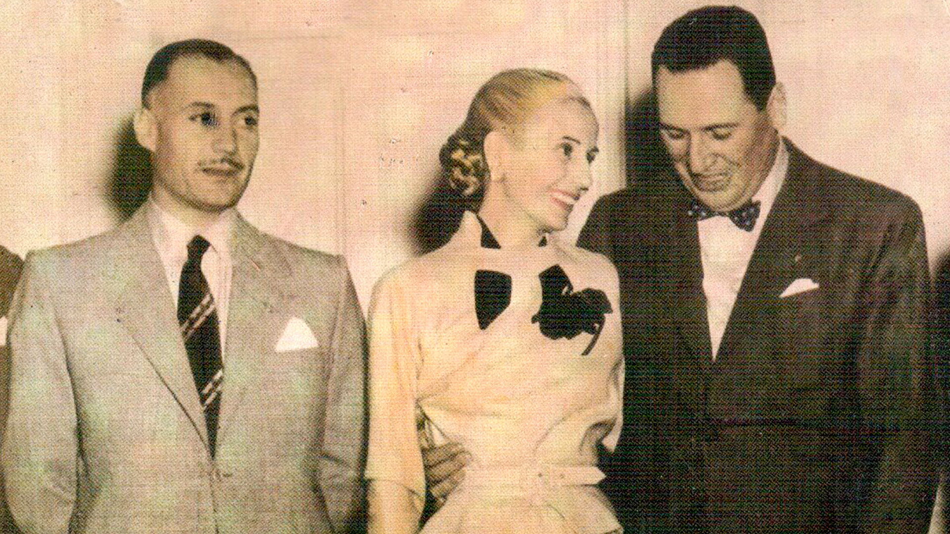 Juan Duarte, su hermana Eva y Juan Domingo Perón