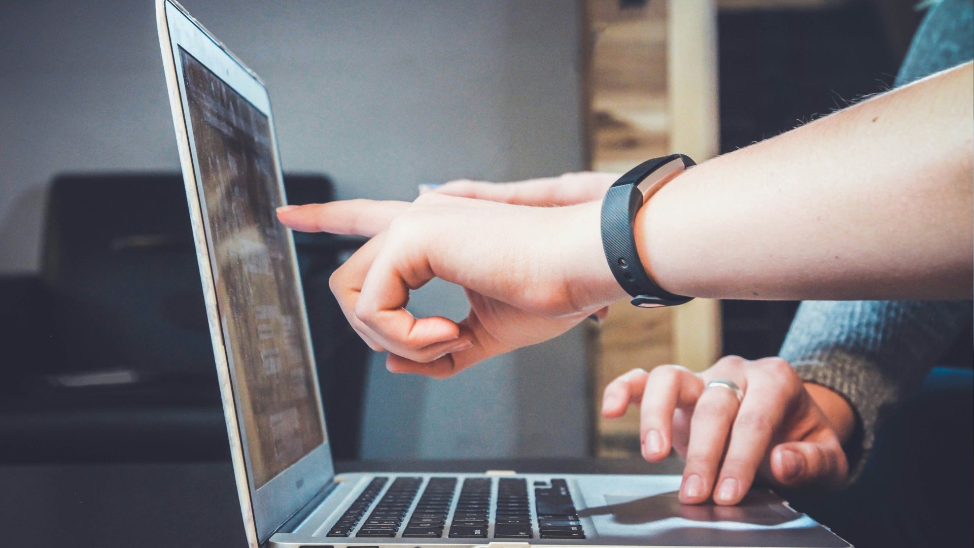 Netanyahu recibió en Israel a Witkoff y Kushner para discutir la segunda fase de la tregua en Gaza 