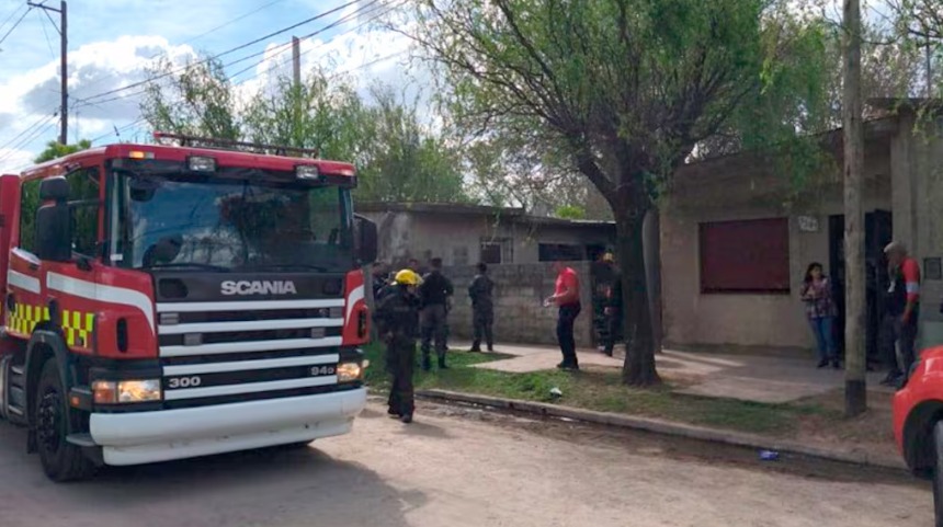 Los bonos argentinos cayeron hasta 7% y el riesgo país superó los 1.200 puntos básicos en medio de la tensión cambiaria