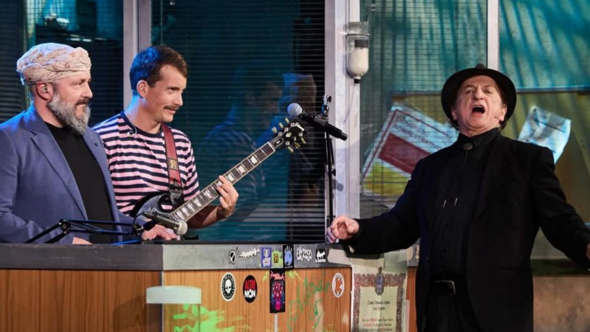 Javier Gurruchaga, en 'La Revuelta': “Esperemos que respondamos contra ese tío del pelo naranja rubio” - Infobae