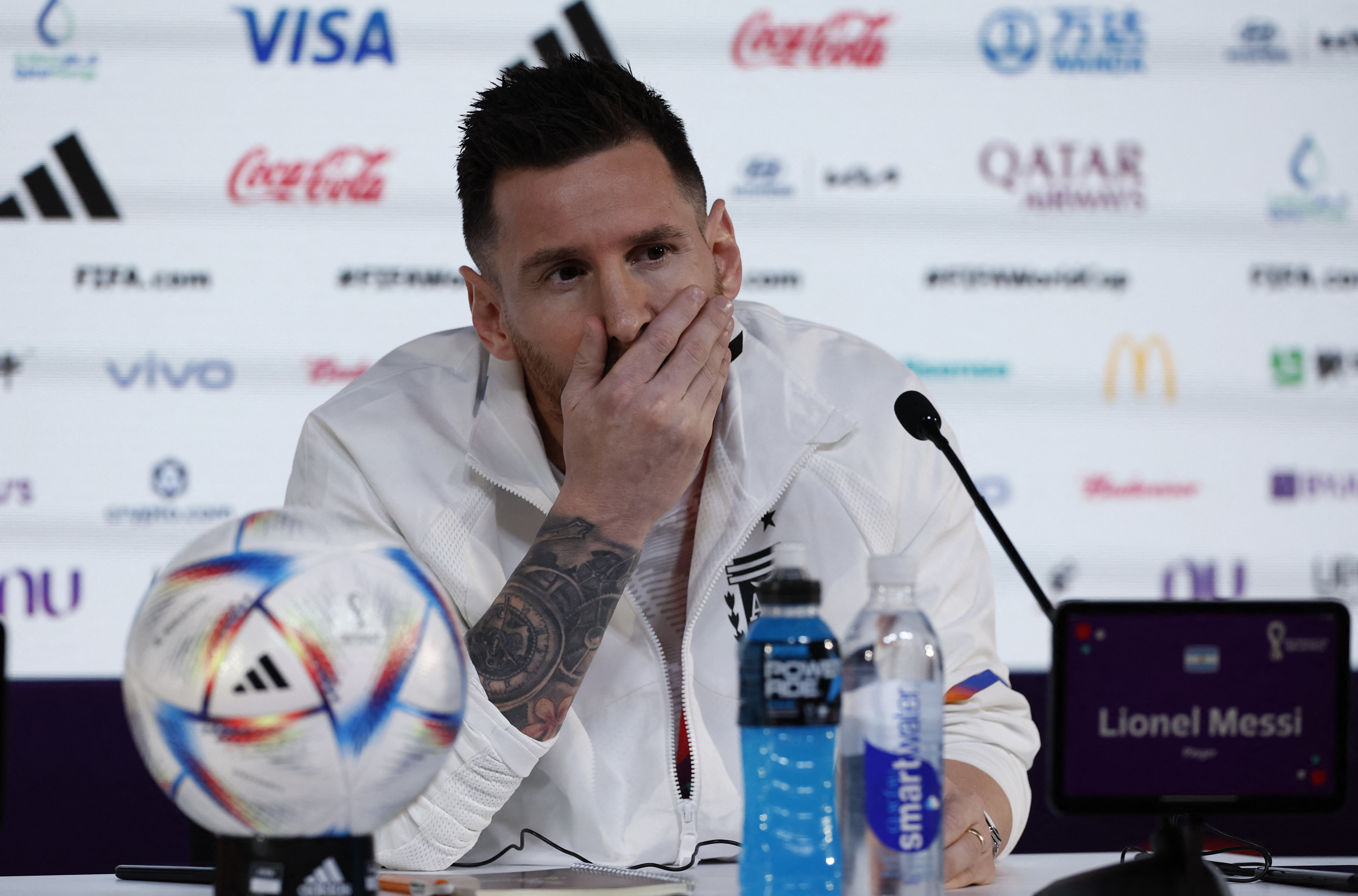 El capitán de la selección argentina tuvo contacto con los medios (REUTERS/Albert Gea)
