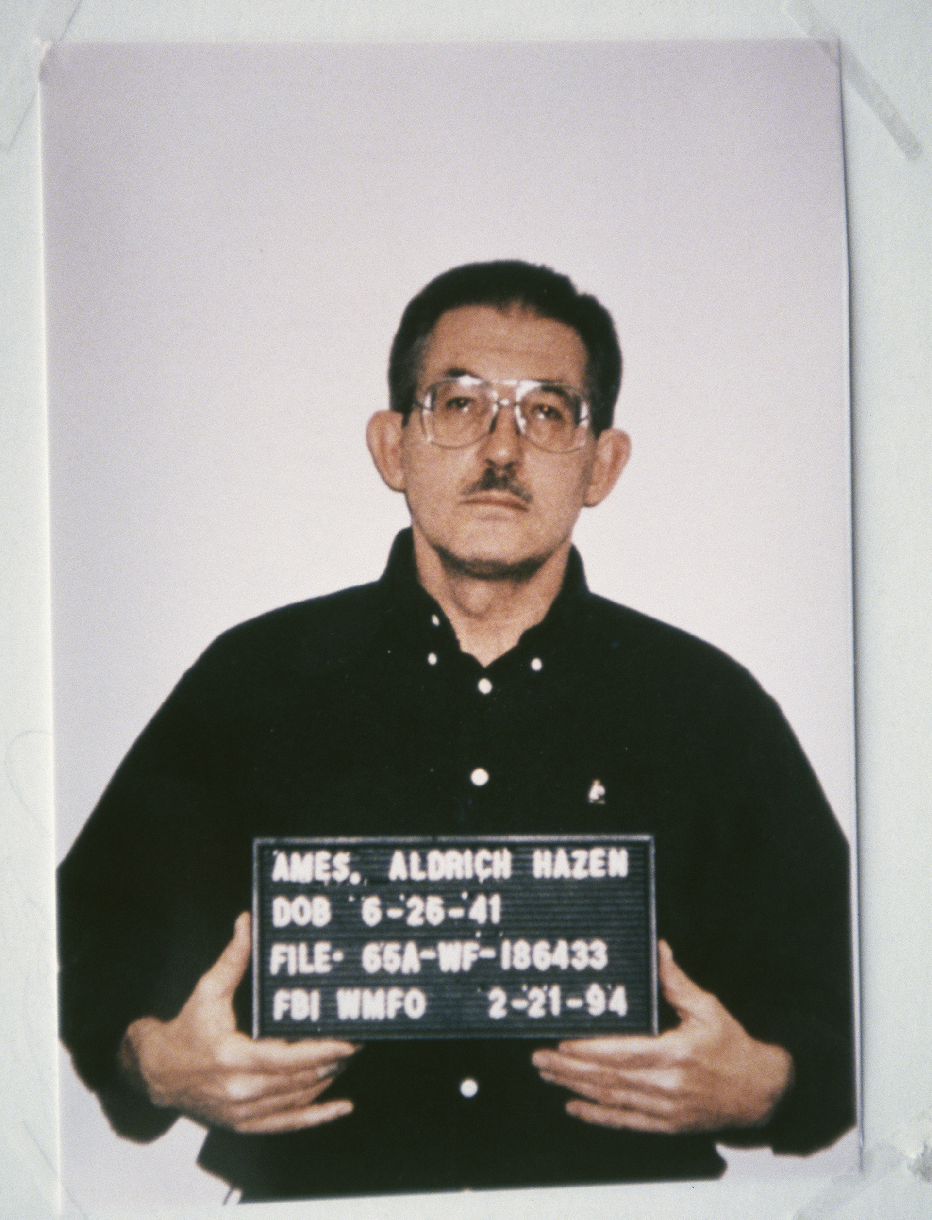 La detención del espía Aldrich Ames. (Photo by Jeffrey Markowitz/Sygma via Getty Images)