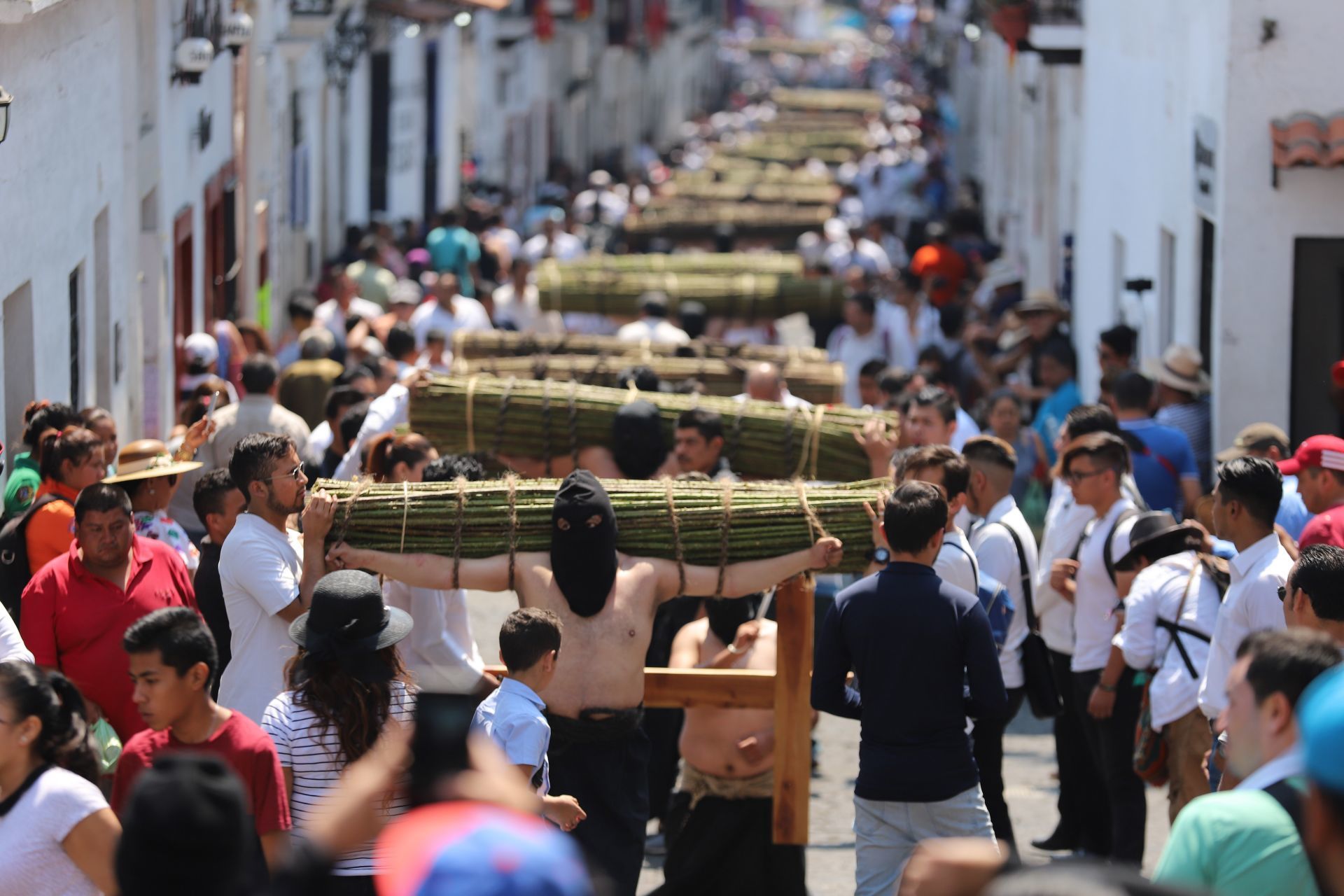 Semana Santa: cinco aldeias mágicas onde você pode apreciar a performance  de “A Paixão de Cristo” - Infobae