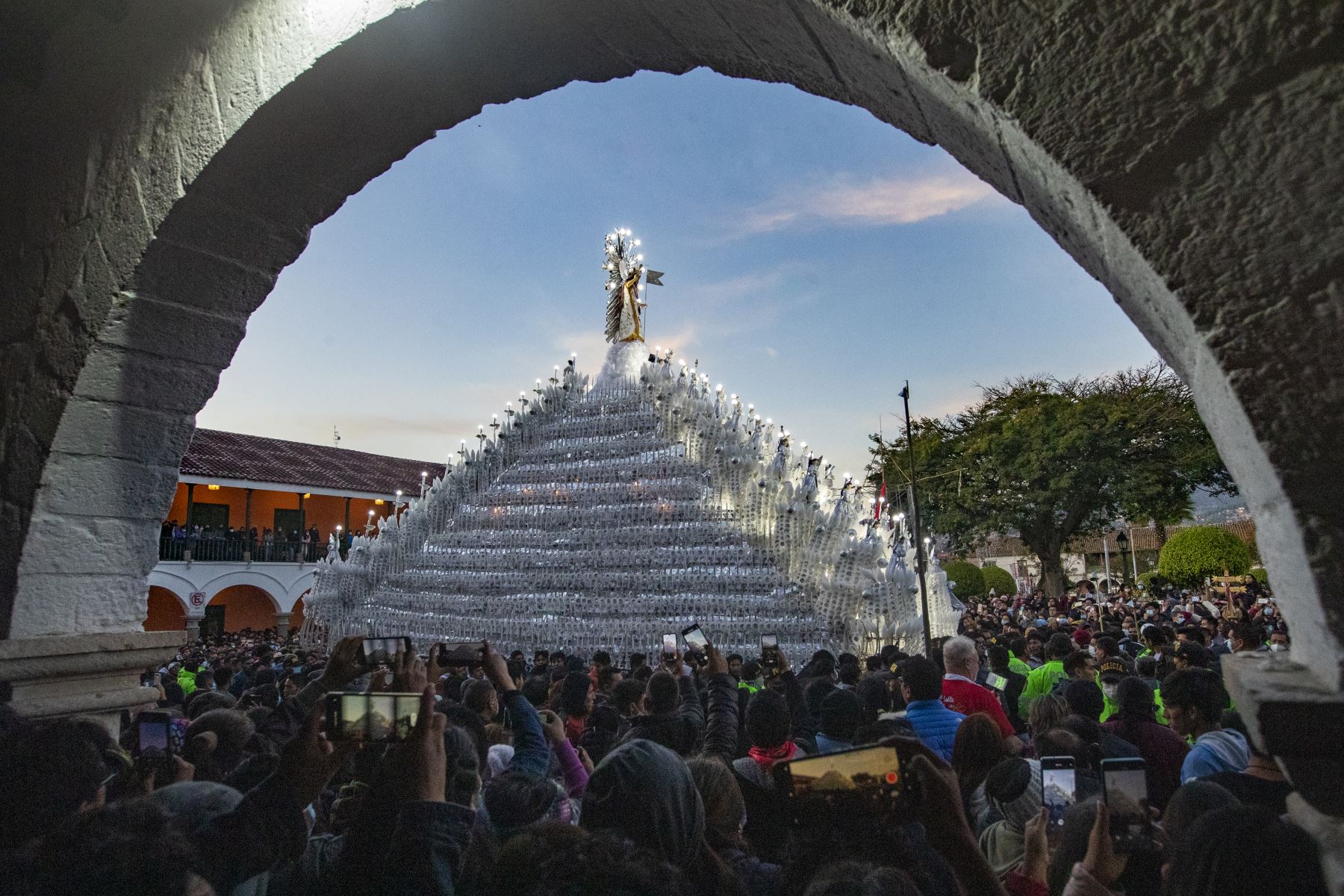 Procesión del Señor de Resurrección en la Semana Santa en Ayacucho. (Andina)