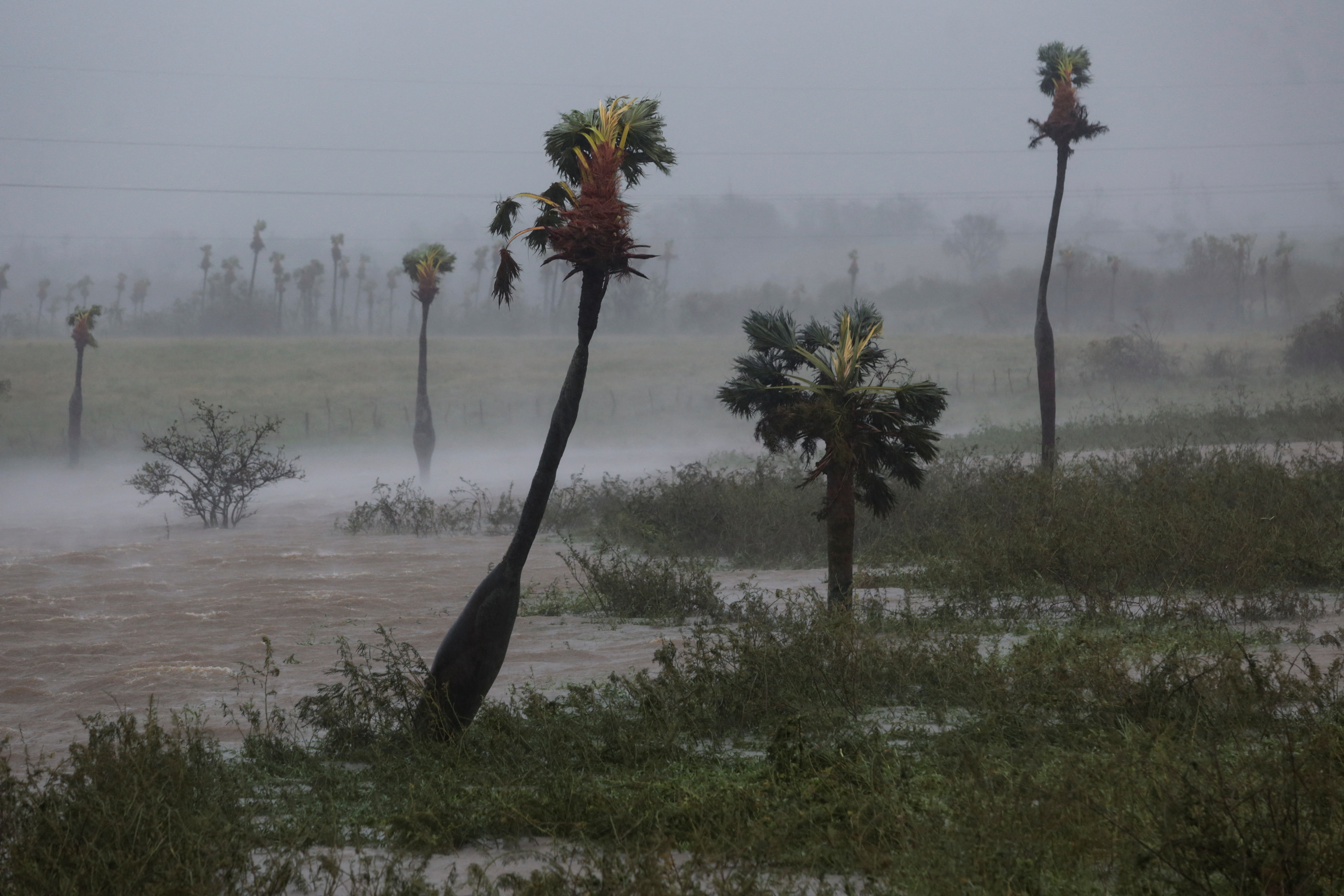 El huracán Ian ascendió a categoría 4 y se acerca a Florida con vientos  catastróficos, marejadas ciclónicas e inundaciones - Infobae