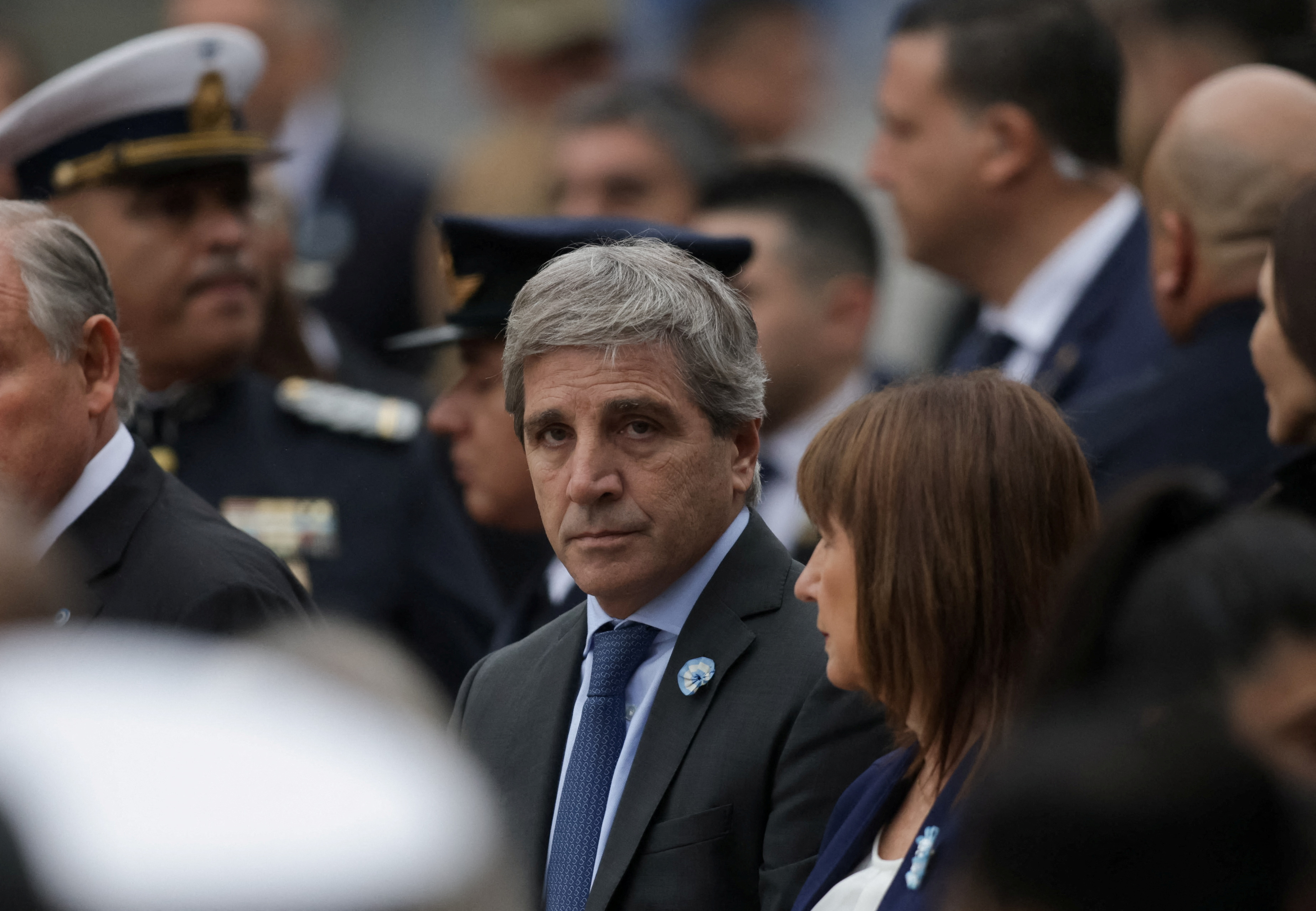 El Tesoro se excedió en las compras al BCRA que se plantearon en el programa financiero 2026: la explicación de Economía