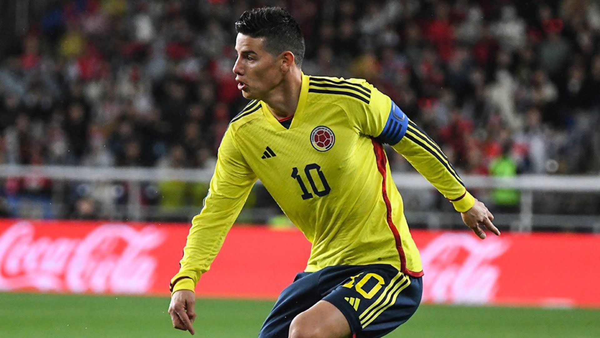 James Rodríguez no fue ni al banco en el partido de la selección Colombia contra Japón