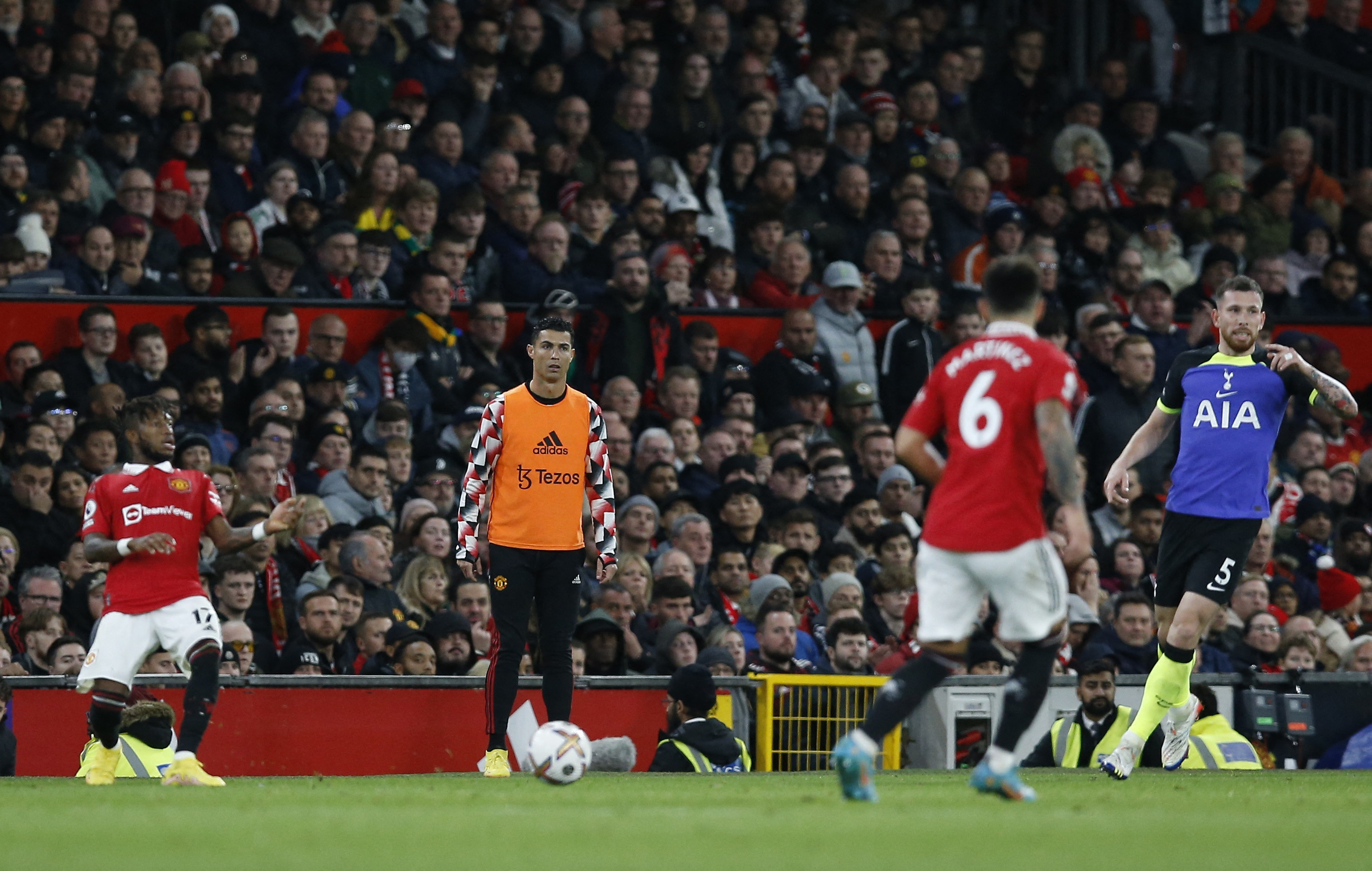 Cristiano Ronaldo se negó a entrar contra Tottenham y se molestó con esa decisión del DT (Foto: Reuters)