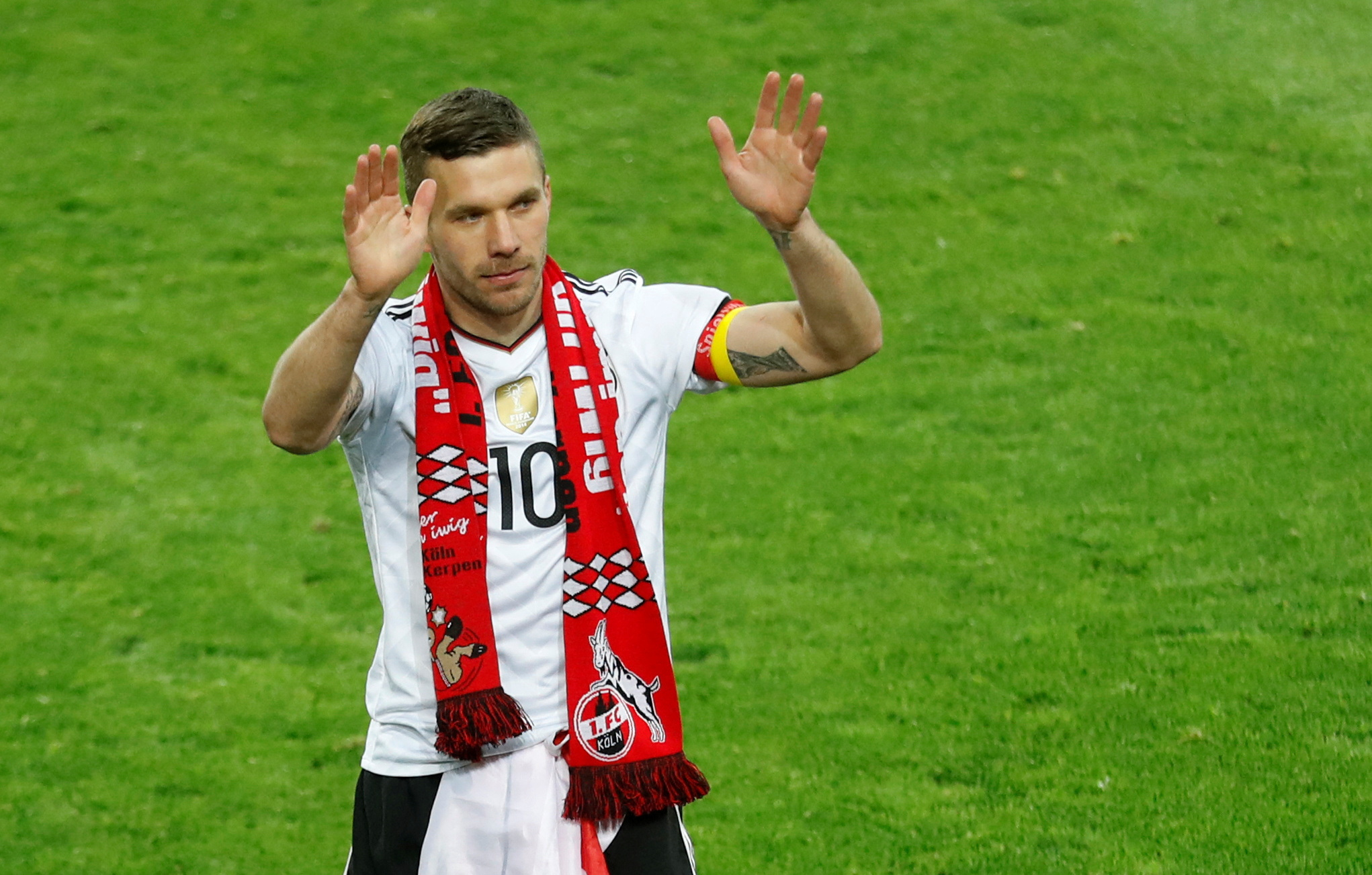 Lukas Podolski en su despedida de la Selección de Alemania (Reuters / Carl Recine Livepic/File Photo)