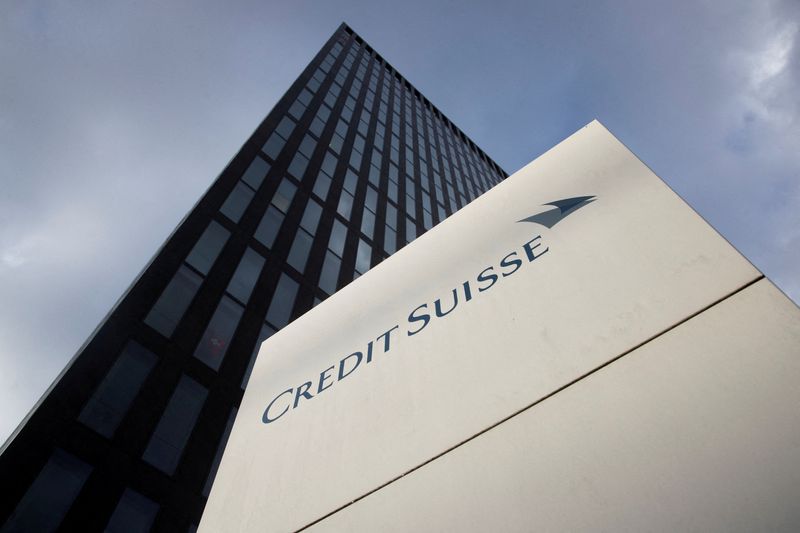 Credit Suisse solicitó un préstamo de 54.000 millones de dólares al Banco Central Suizo para garantizar su liquidez. (REUTERS)