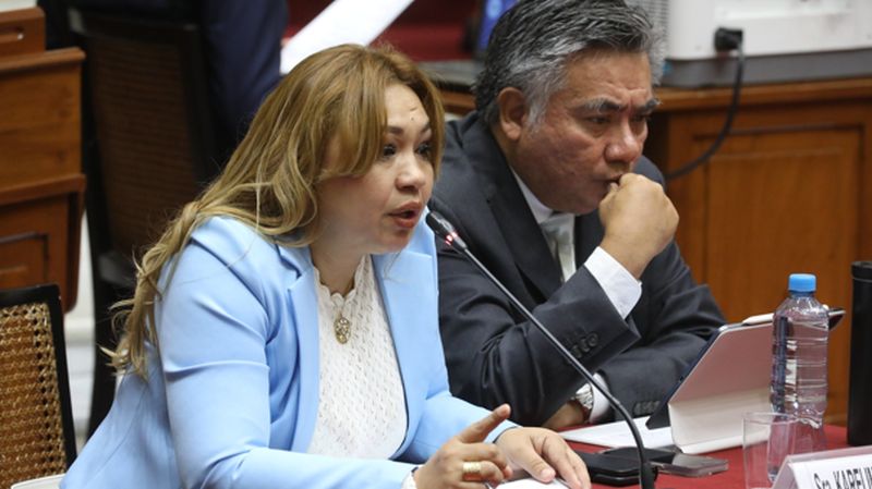 Karelim López aún no habría aportado pruebas en investigación fiscal contra Pedro Castillo y su entorno