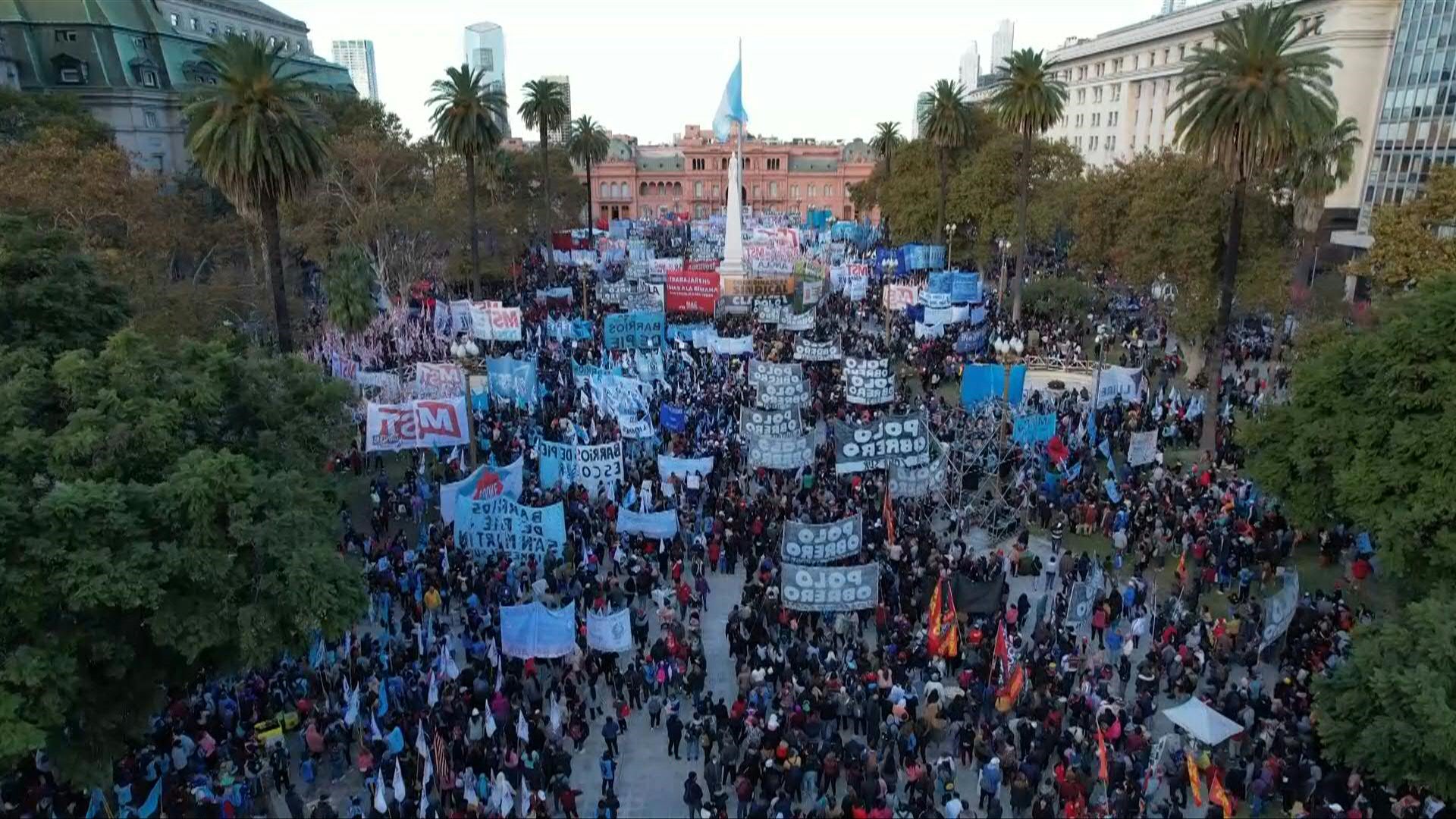 Sin Programa Y Sin Equipo Nos Acercamos A La D Infobae