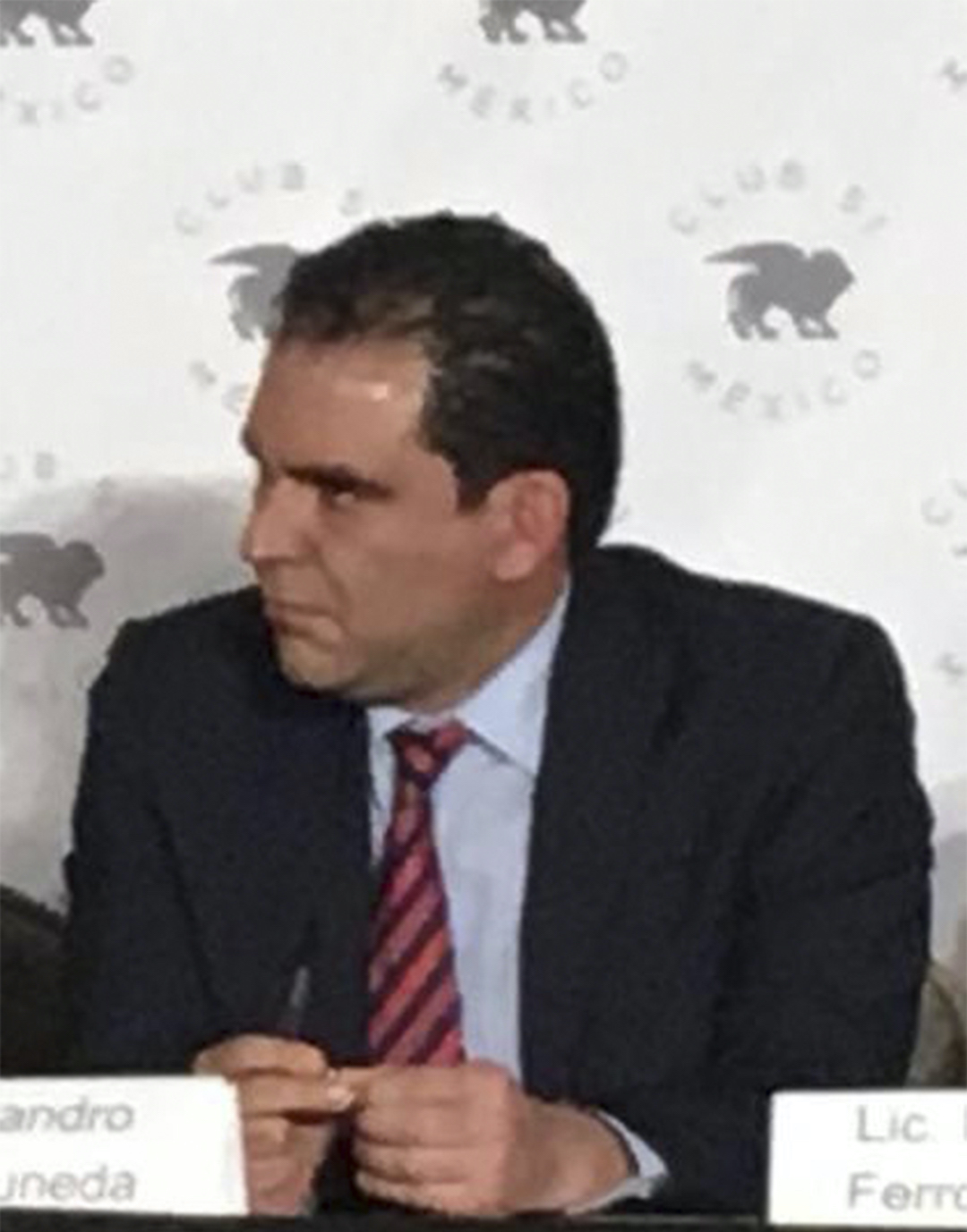 Alejandro Rojas Pruneda defendió a kate del Castillo (Foto: Twitter@RevistaCosasMx)