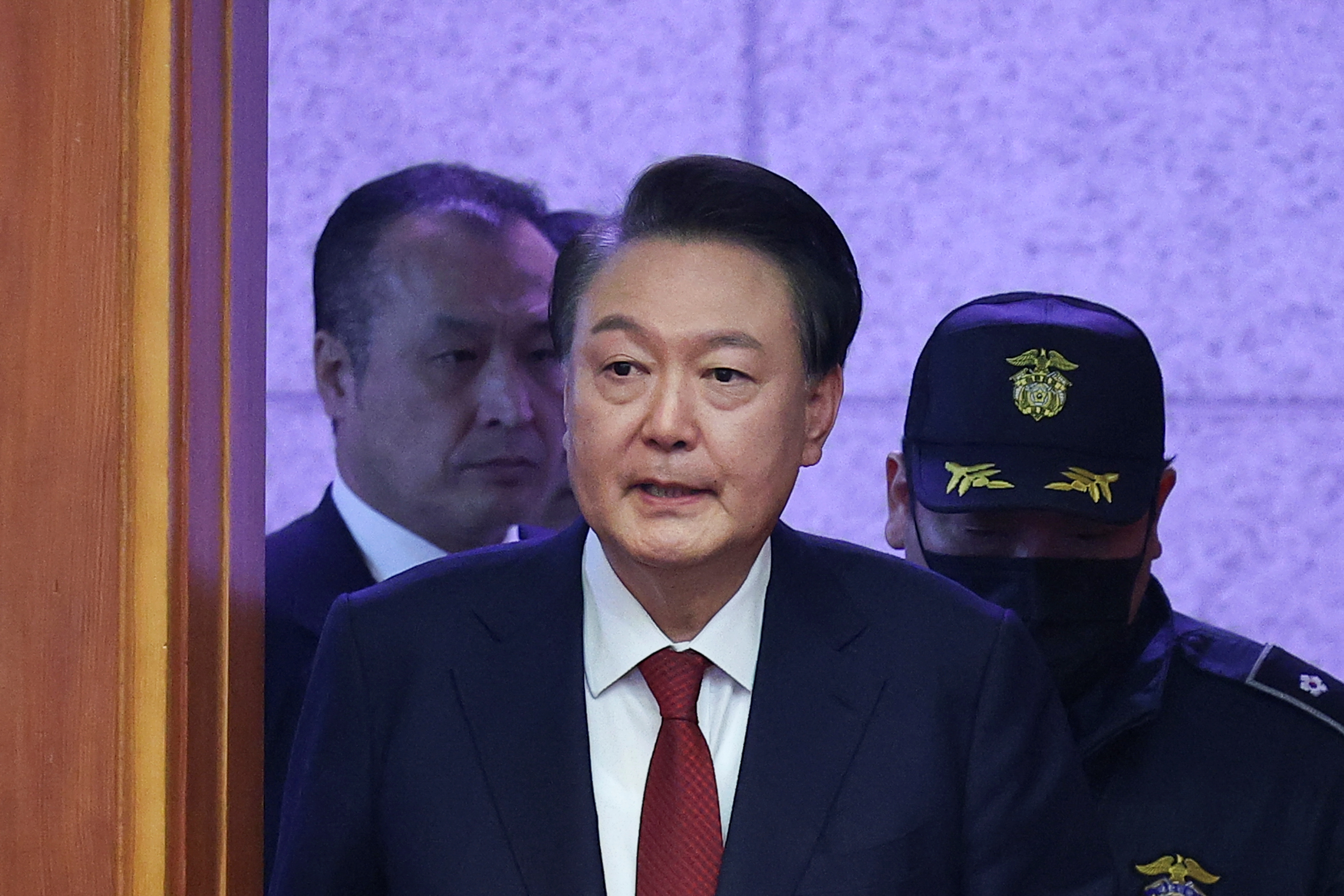 La Oficina Anticorrupción de Corea del Sur recomendó imputar al presidente Yoon Suk Yeol por insurrección y abuso de poder