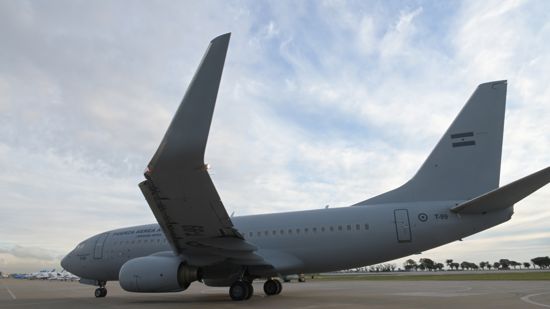 En 2021 la Fuerza Aérea Argentina, para ampliar sus capacidades operativas, sumó un Boeing 737, bautizado Islas Malvinas. Días después fue utilizado para trasladar a los Cascos Azules argentinos a Chipre (Fernando Calzada)