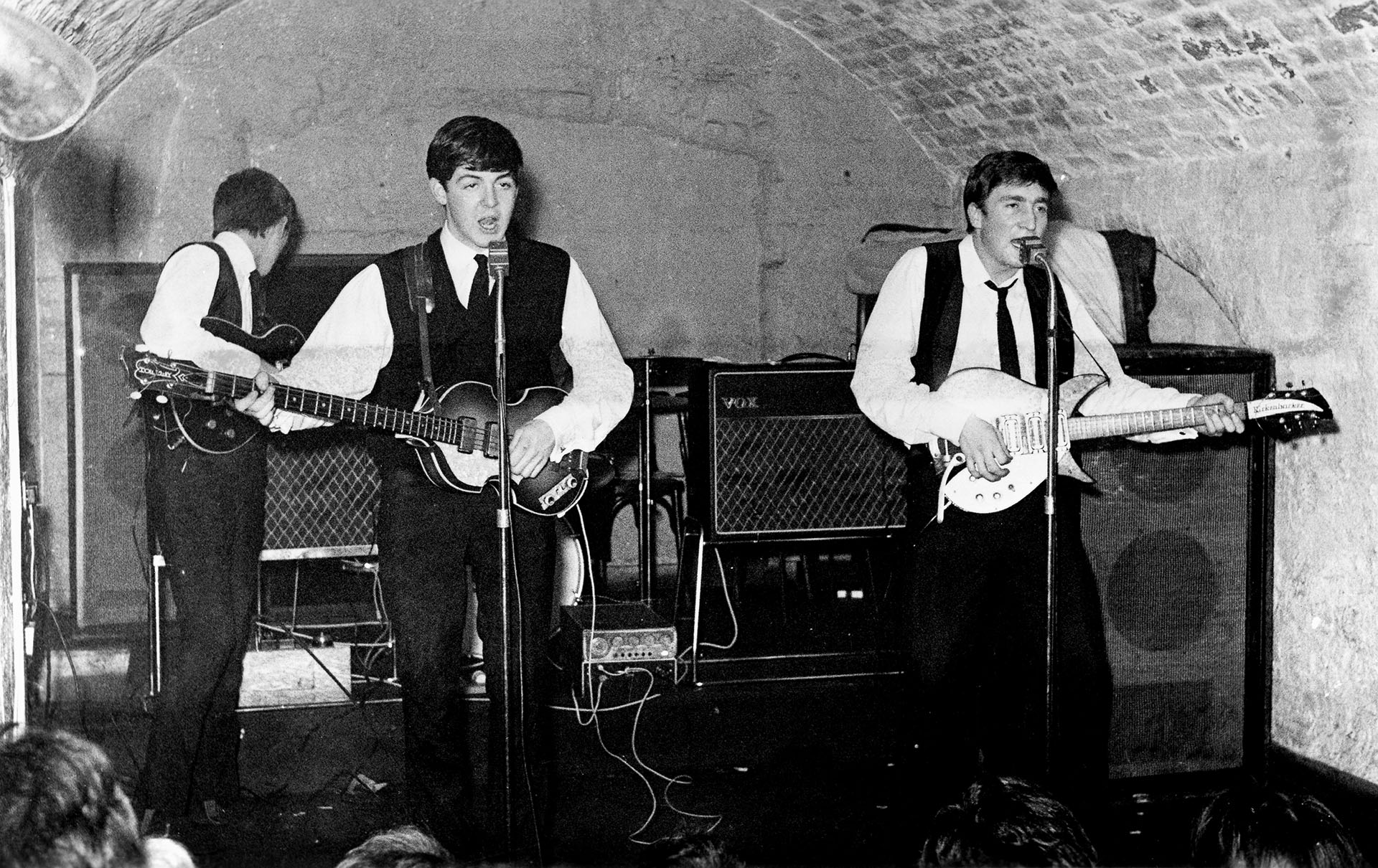 El 19 de agosto de 1962 los Beatles se presentaron ante su público con un cambio importante. En la batería ya no estaba el carilindo pero poco rítmico Pete Best: había llegado Ringo Starr (Photo by Michael Ochs Archives/Getty Images)
