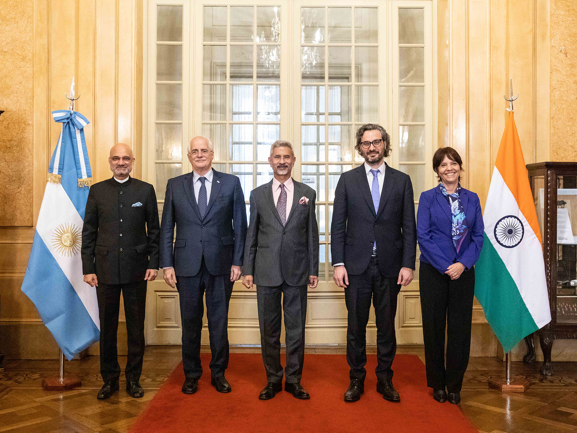From left to right, Ambassador Badia, Argentine Defense Minister Jorge Taiana, Indian Foreign Minister Subramanian, Santiago Cafiro and Strategic Affairs Secretary Mercedes Marco del Pont