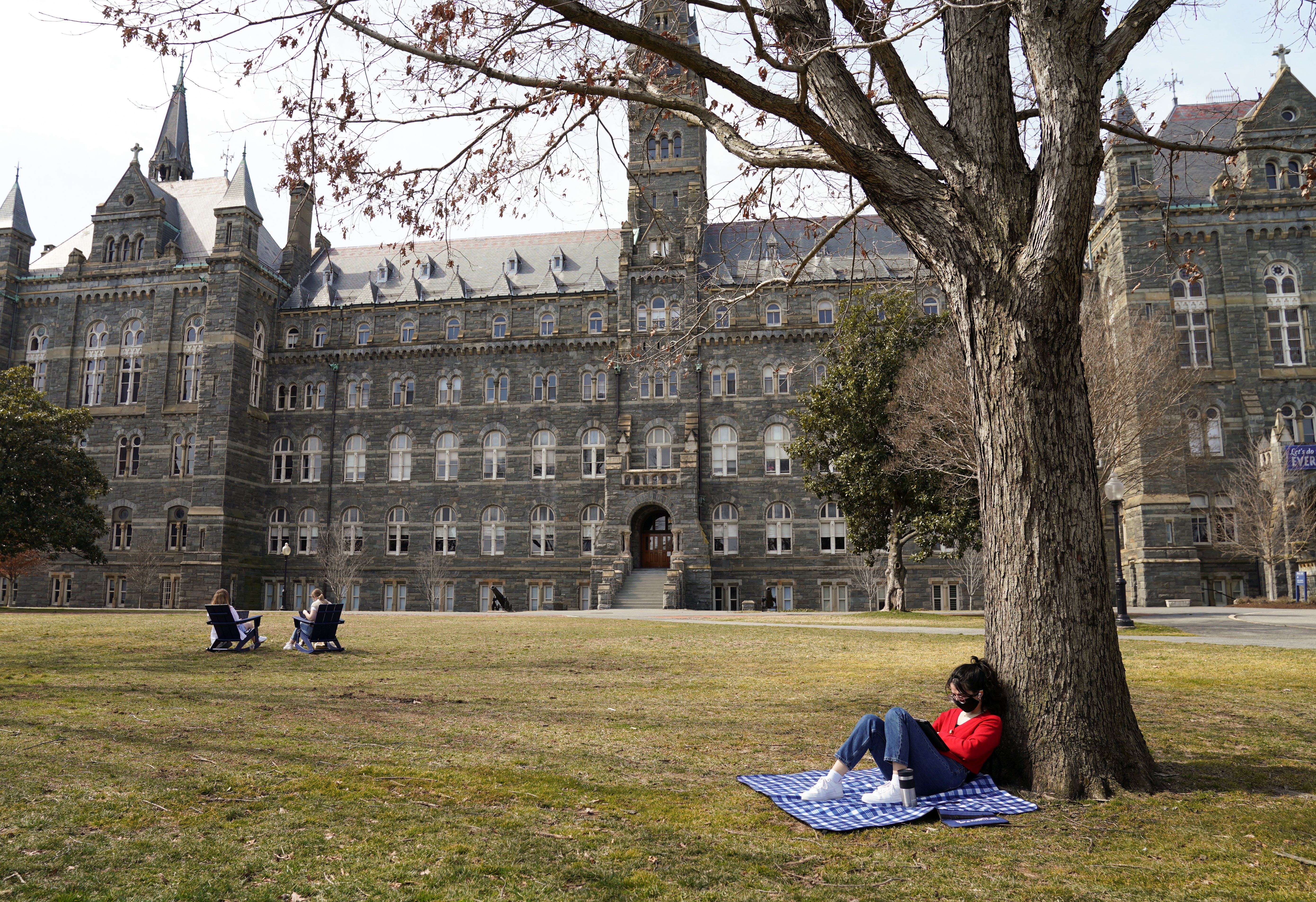 Uno de los edificios de la Universidad de Georgetown (REUTERS/Kevin Lamarque)