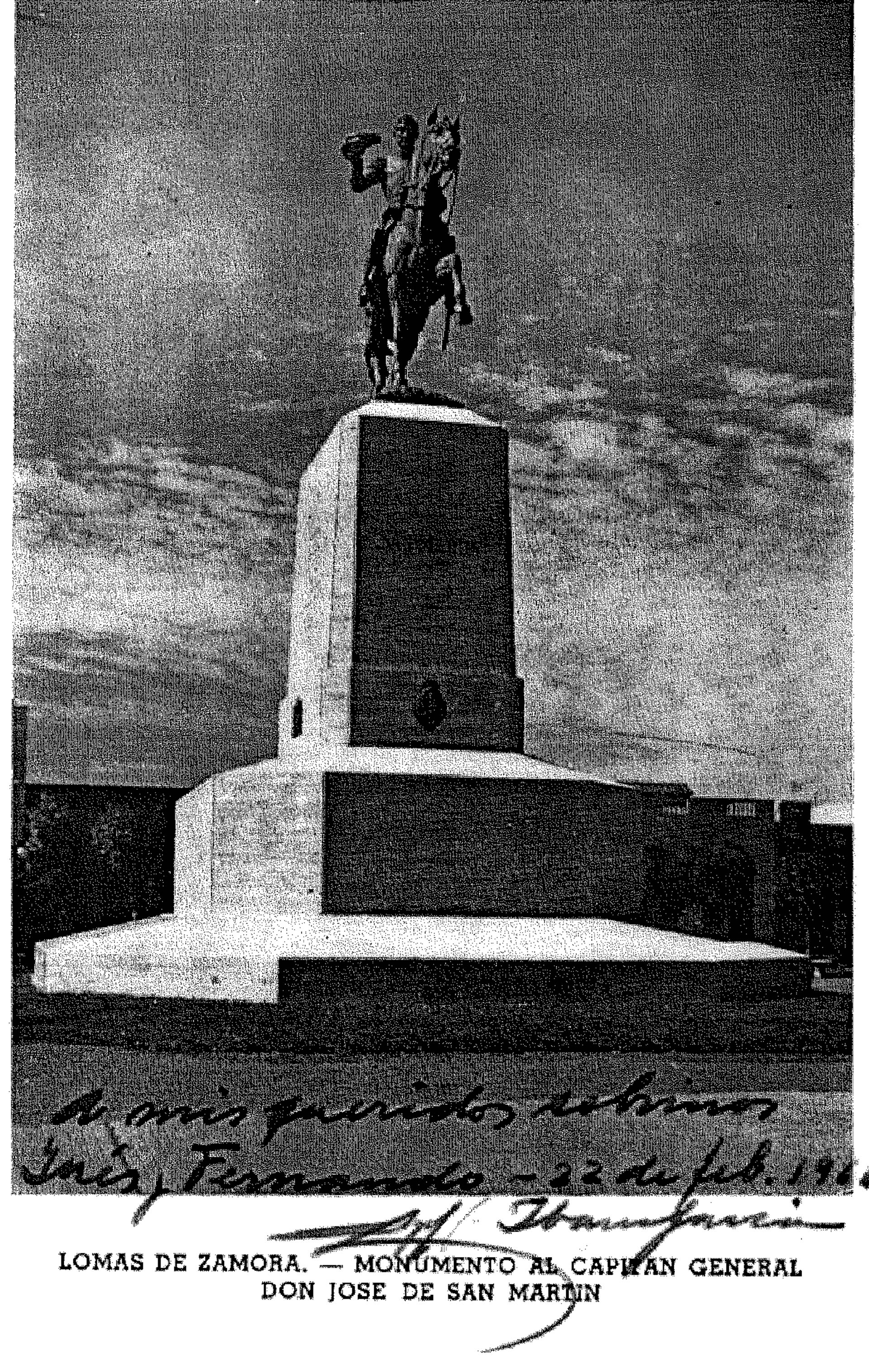 Lomas de Zamora- Monumento al Libertador- Postal enviada a sus sobrinos por el eximio escultor Ybarra García en 1966 (cortesía familia Ybarra García)