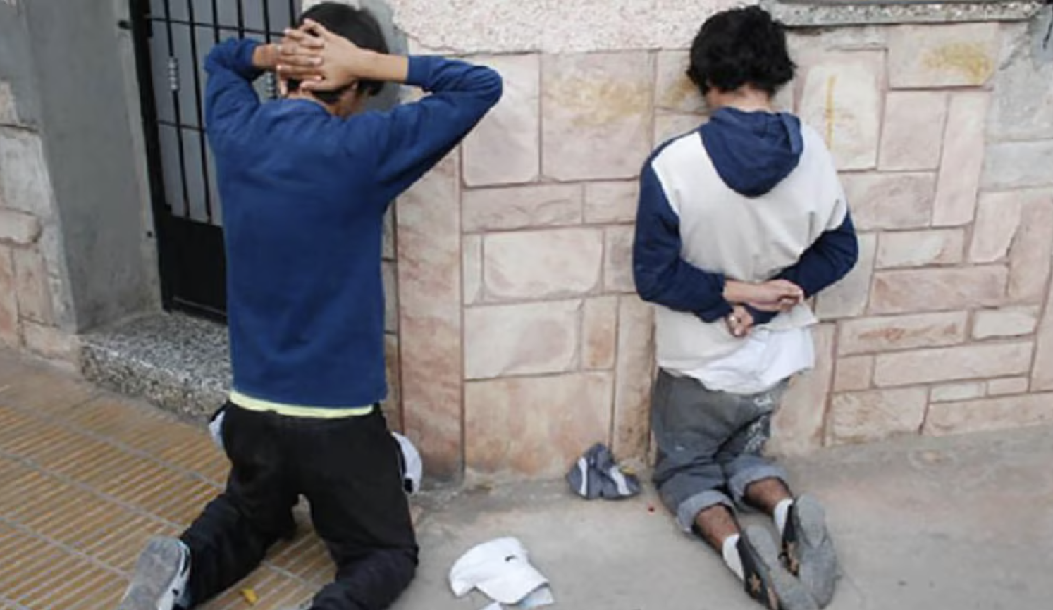 Cuál es el botón de los autos que podría eliminarse y ahorrar miles de dólares a los usuarios gracias a una decisión de Donald Trump