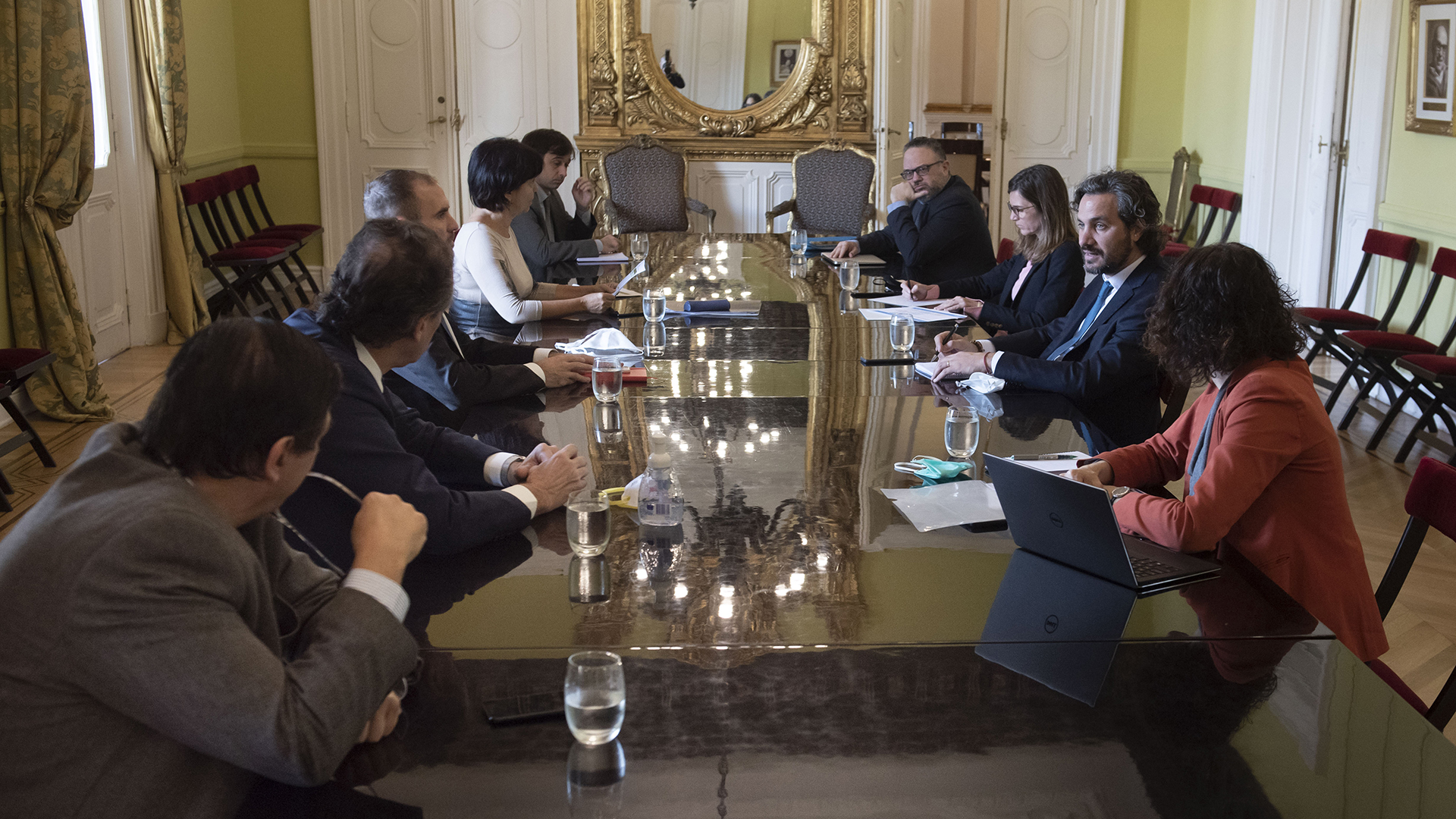 El Gabinete Económico, reunido en la Casa Rosada. (Pablo Duberti/prensa Jefatura de Gabinete de Ministros)