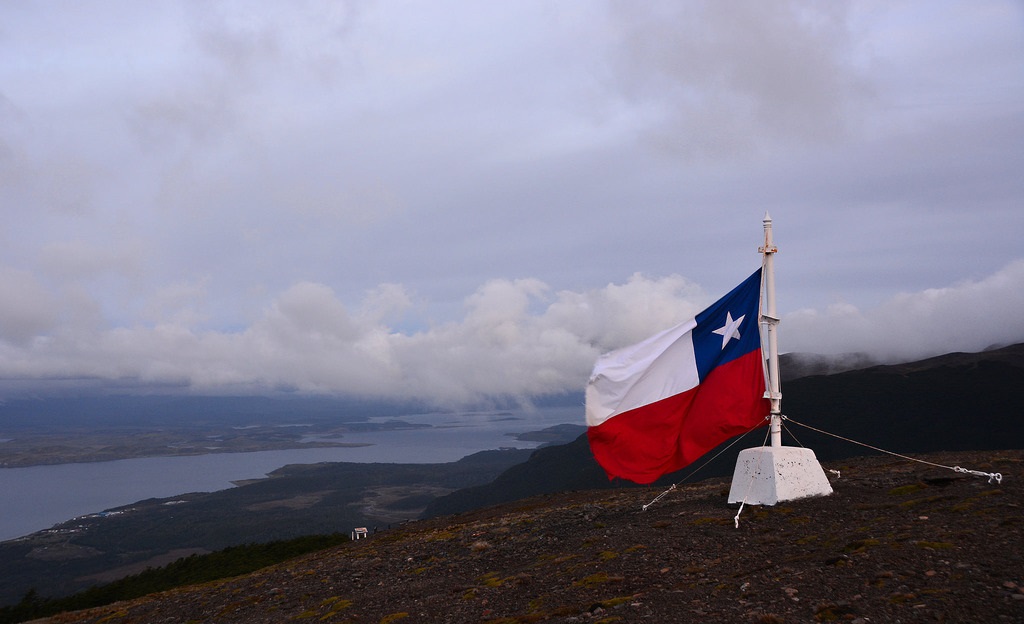 Chile levantó la obligación de contratar un seguro médico contra el Covid-19 para los viajeros argentinos: qué pasa en el resto de la región